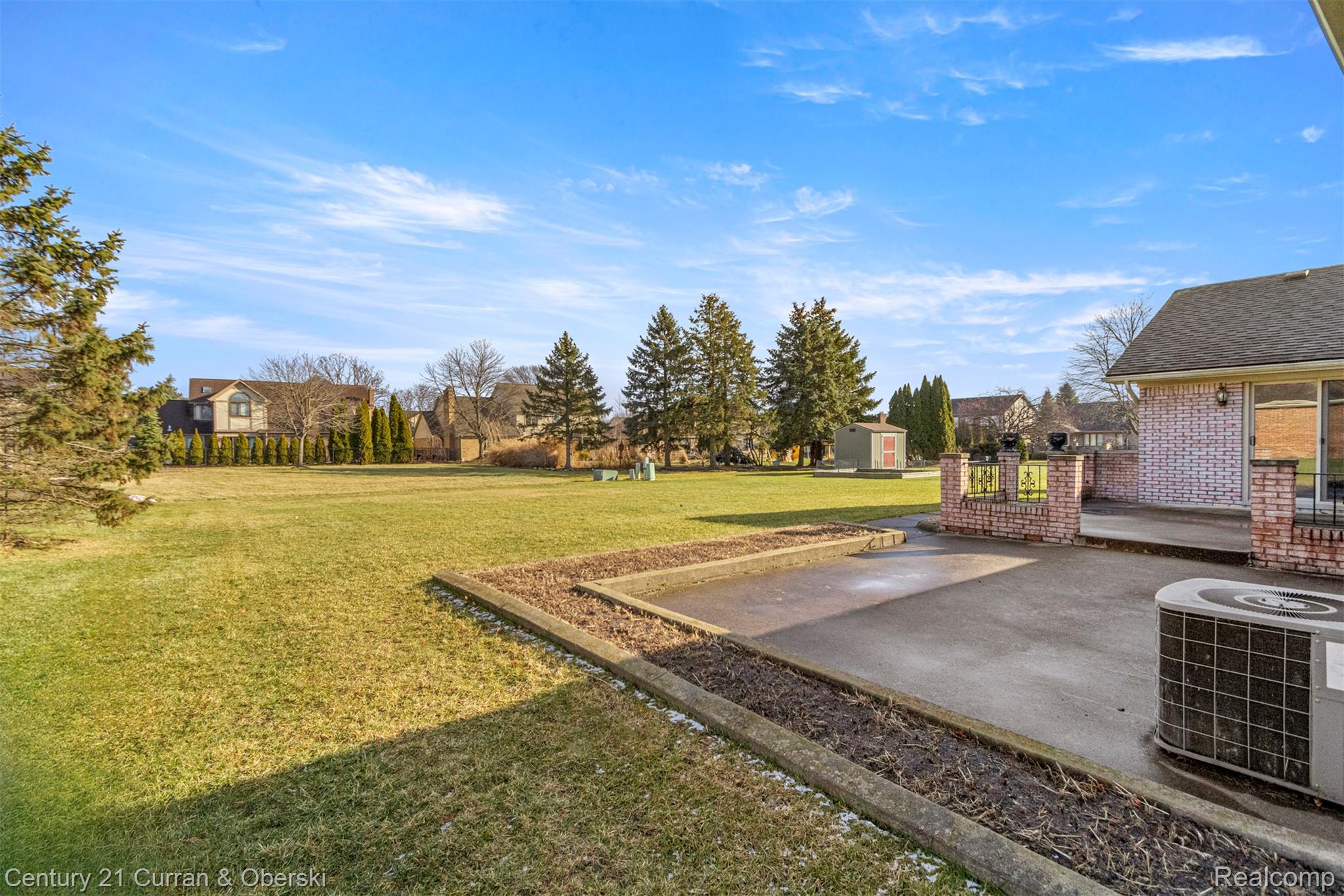 Livonia, Michigan, 48152, United States, 3 Bedrooms Bedrooms, ,3 BathroomsBathrooms,Residential,For Sale,2011700