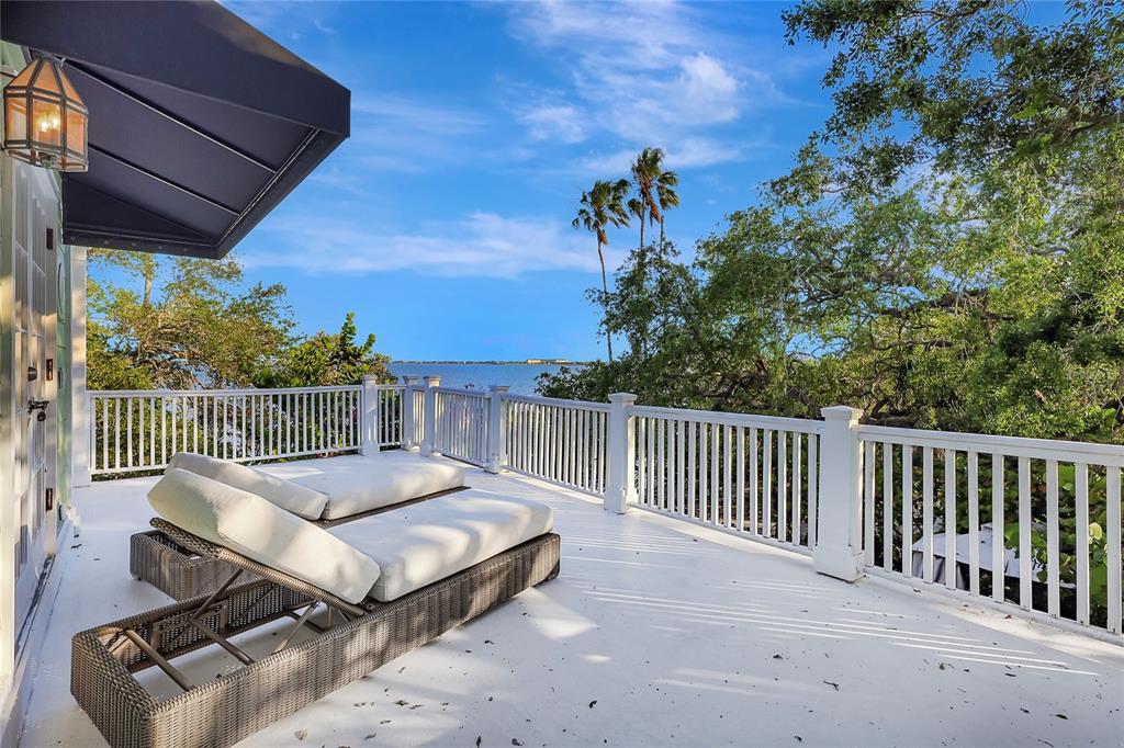 Tampa, Florida, 33611, United States, 5 Bedrooms Bedrooms, ,7 BathroomsBathrooms,Residential,For Sale,1988340