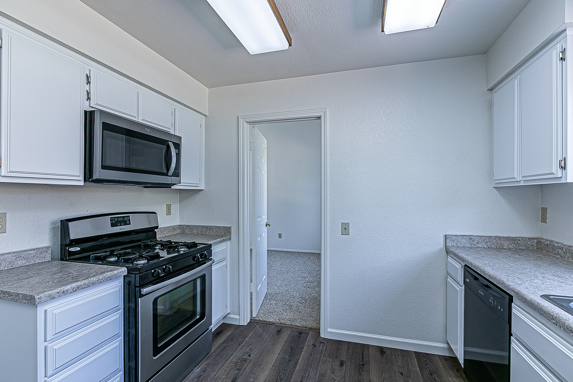 Lompoc, California, 93436, United States, 3 Bedrooms Bedrooms, ,3 BathroomsBathrooms,Residential,For Sale,1933210