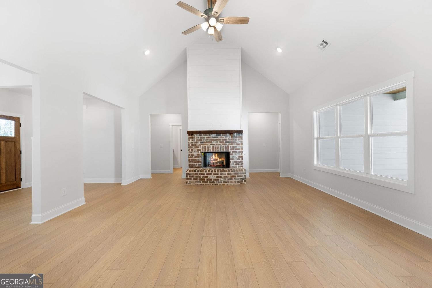 Forsyth, Georgia, 31029, United States, 4 Bedrooms Bedrooms, ,3 BathroomsBathrooms,Residential,For Sale,1922681