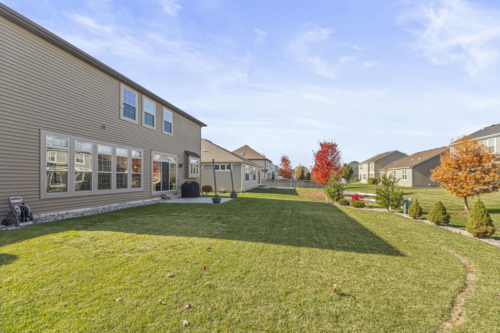 Plainfield, Illinois, 60586, United States, 4 Bedrooms Bedrooms, ,4 BathroomsBathrooms,Residential,For Sale,1989216