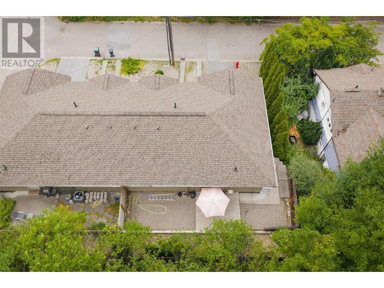 CASTLEGAR, British Columbia, V1N 1J7, CA, 3 Bedrooms Bedrooms, ,2 BathroomsBathrooms,Residential,For Sale,1913084