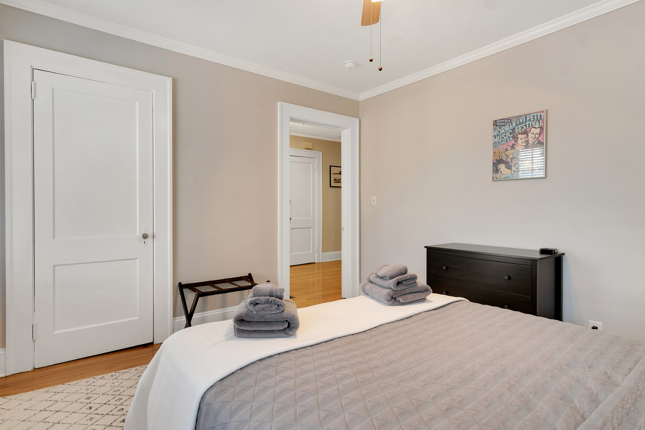  Beautifully Renovated Bungalow Perched above Orme Park in Virginia-Highland - 物件實景