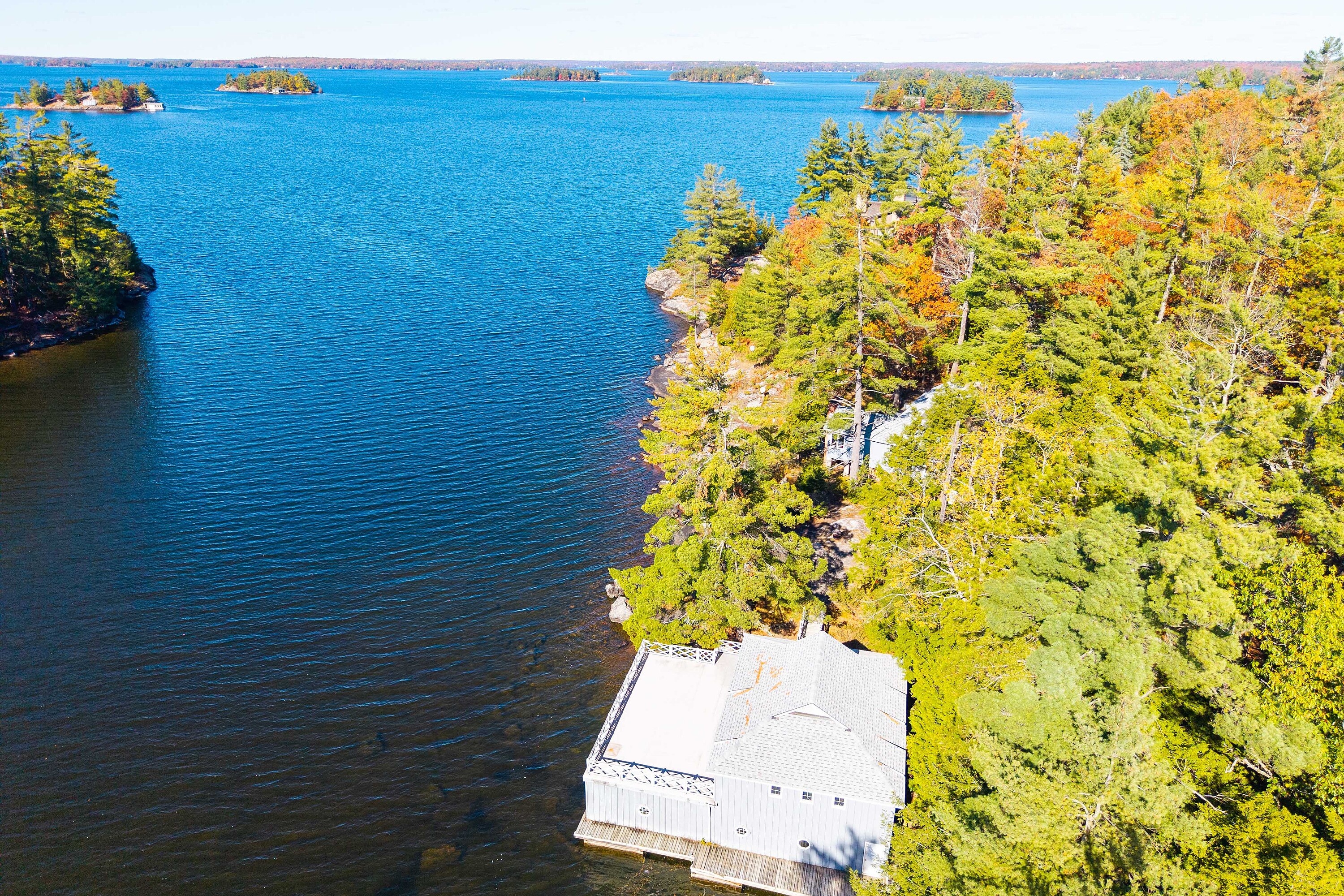  Opportunity on Lake Muskoka - 物件實景