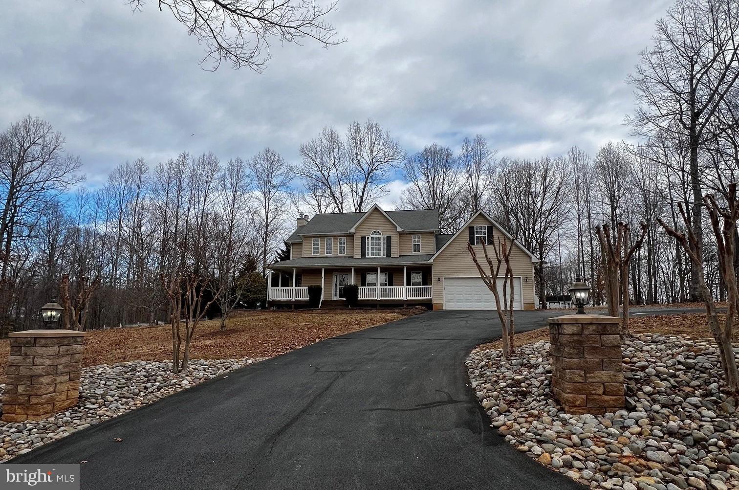 Rapidan, Virginia, 22733, United States, 3 Bedrooms Bedrooms, ,4 BathroomsBathrooms,Residential,For Sale,2010393