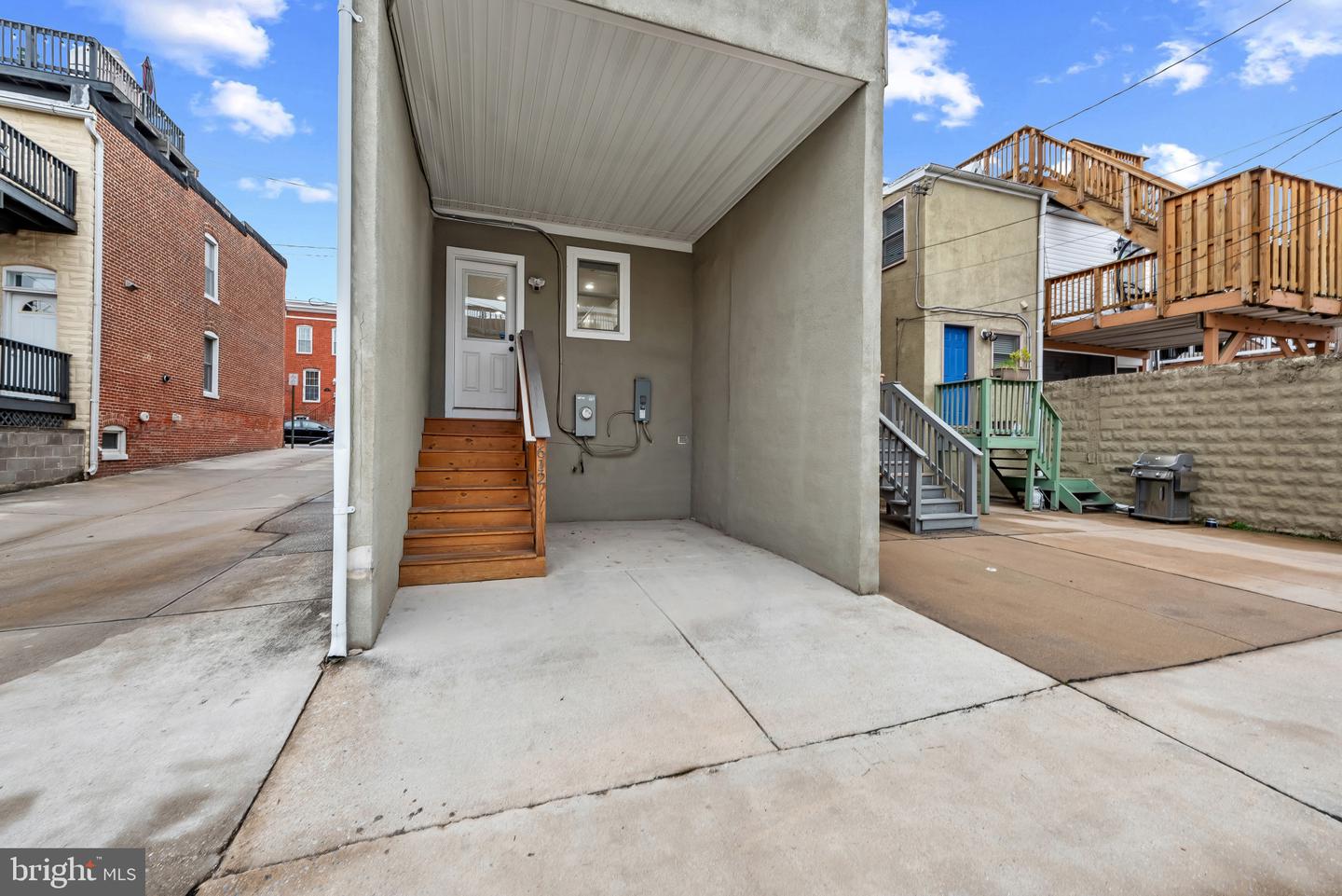 Baltimore, Maryland, 21224, United States, 5 Bedrooms Bedrooms, ,3 BathroomsBathrooms,Residential,For Sale,1999836