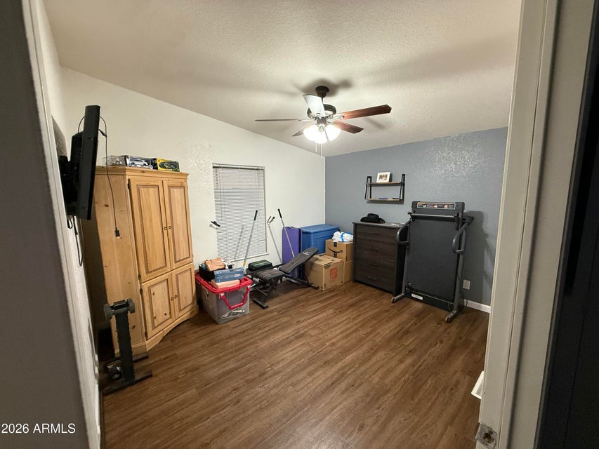 Wittmann, Arizona, 85361, United States, 4 Bedrooms Bedrooms, ,3 BathroomsBathrooms,Residential,For Sale,2009240