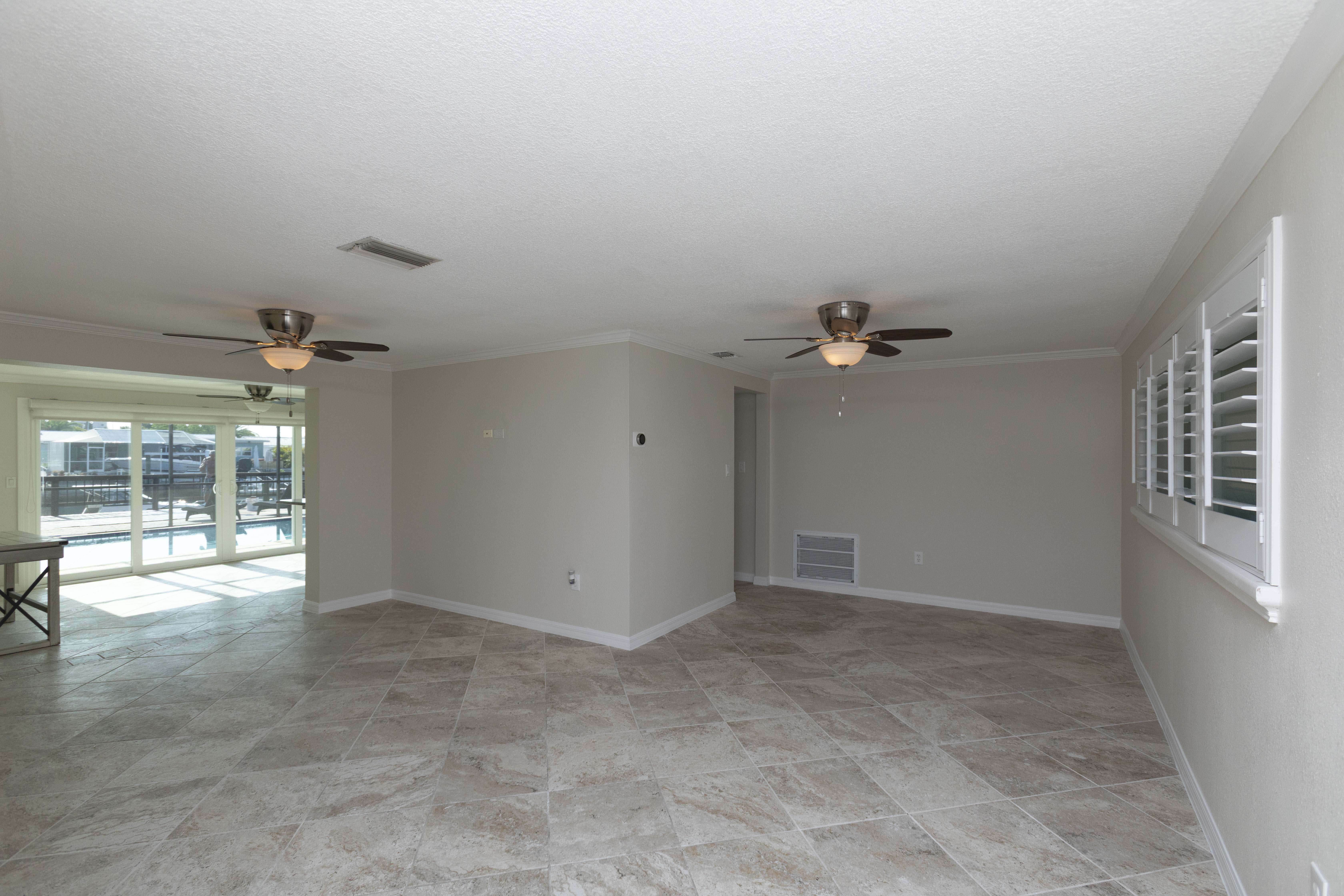 New Port Richey, Florida, 34652, United States, 2 Bedrooms Bedrooms, ,2 BathroomsBathrooms,Residential,For Sale,1805491