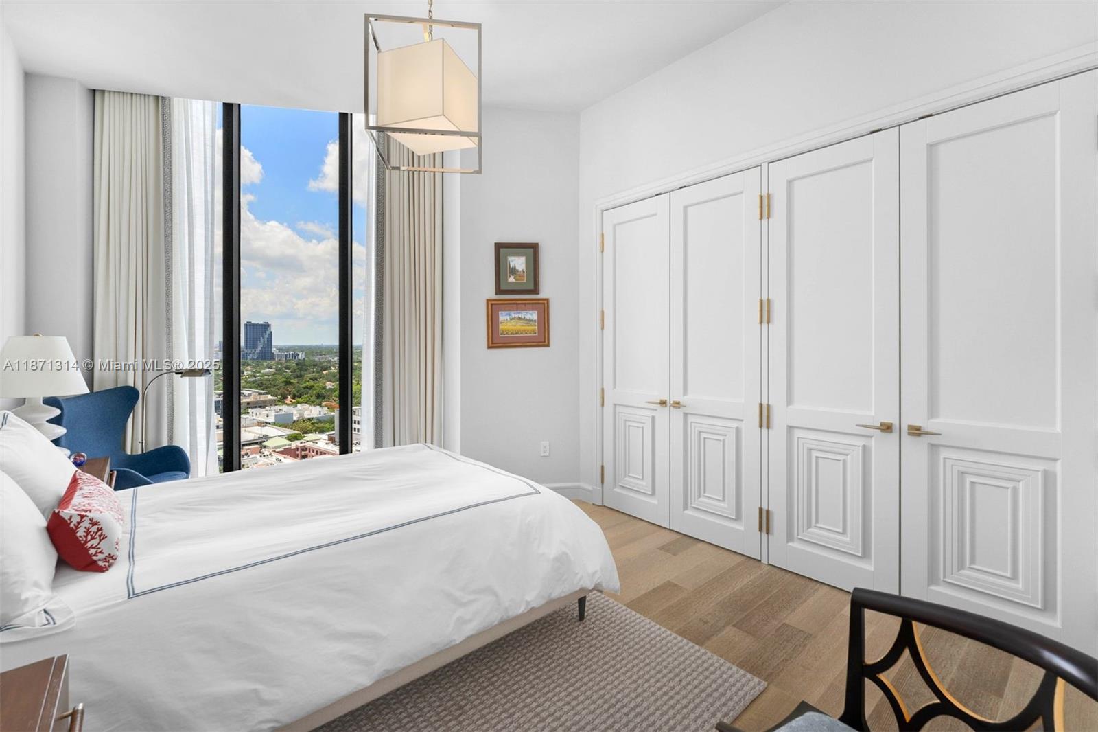 Coconut Grove, Florida, 33133, United States, 4 Bedrooms Bedrooms, ,5 BathroomsBathrooms,Residential,For Sale,1939208