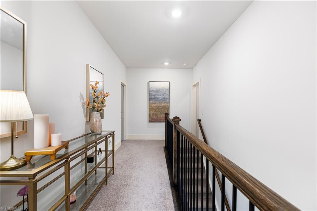 High Point, North Carolina, 27265, United States, 5 Bedrooms Bedrooms, ,4 BathroomsBathrooms,Residential,For Sale,1951573