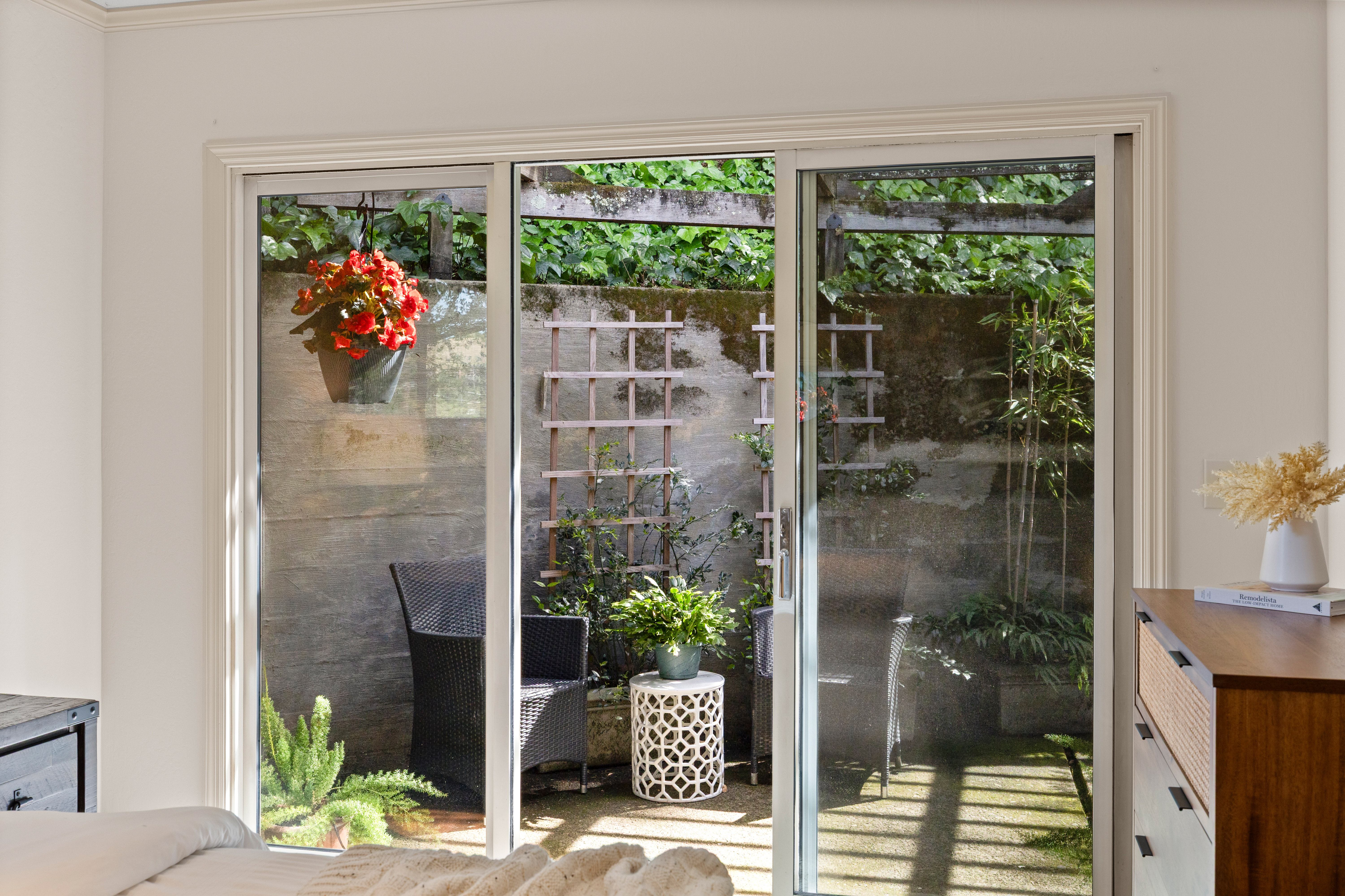  Mid-Century Design and Natural Tranquility in San Rafael’s West End - 物件實景