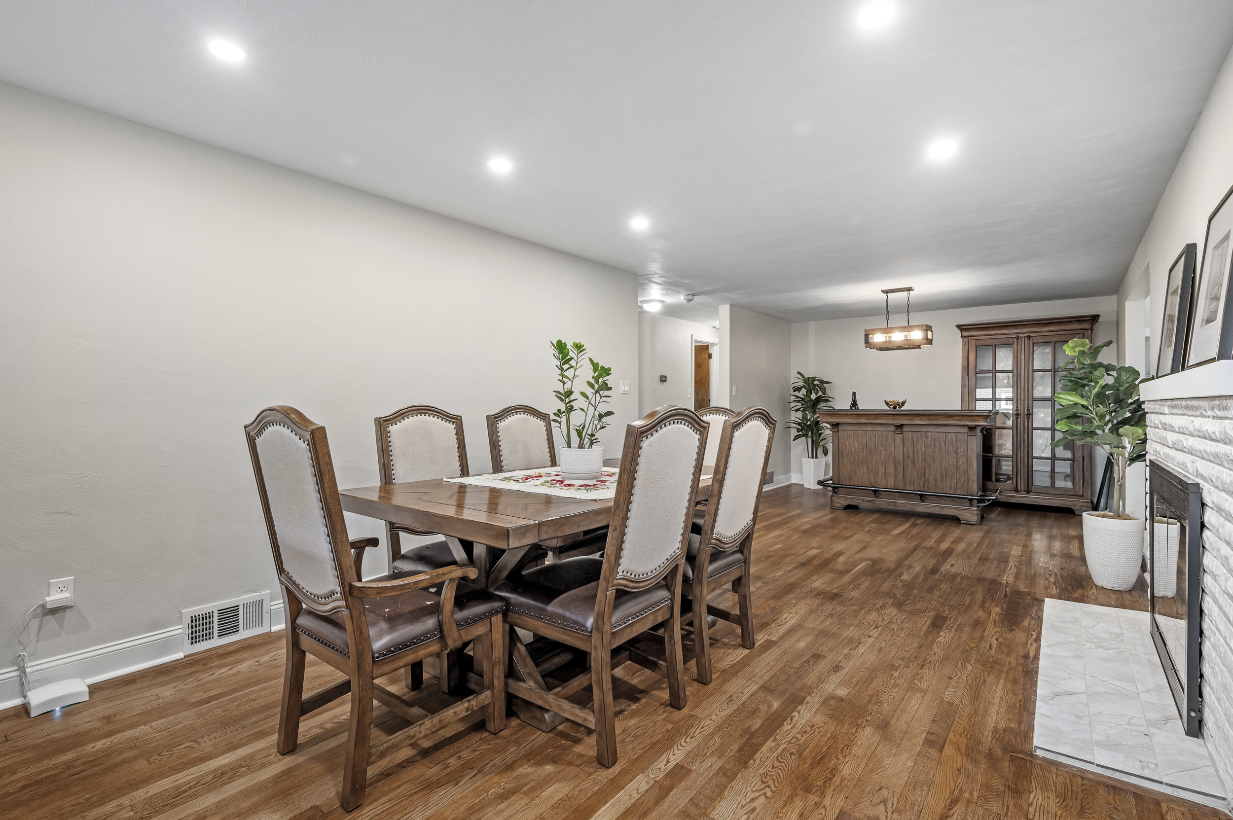  203 Rockingham Road, Pittsburgh, PA 15238 - 物件實景