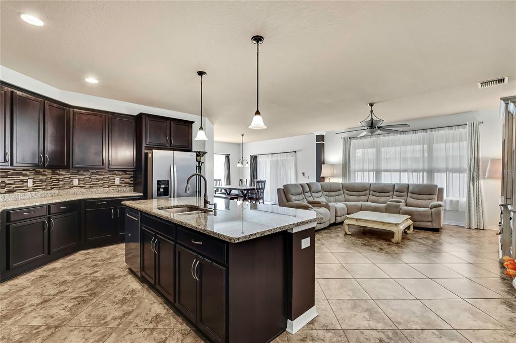 Wesley Chapel, Florida, 33543, United States, 4 Bedrooms Bedrooms, ,2 BathroomsBathrooms,Residential,For Sale,1943150