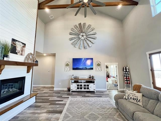 Tahlequah, Oklahoma, 74464, United States, 6 Bedrooms Bedrooms, ,4 BathroomsBathrooms,Residential,For Sale,1982576