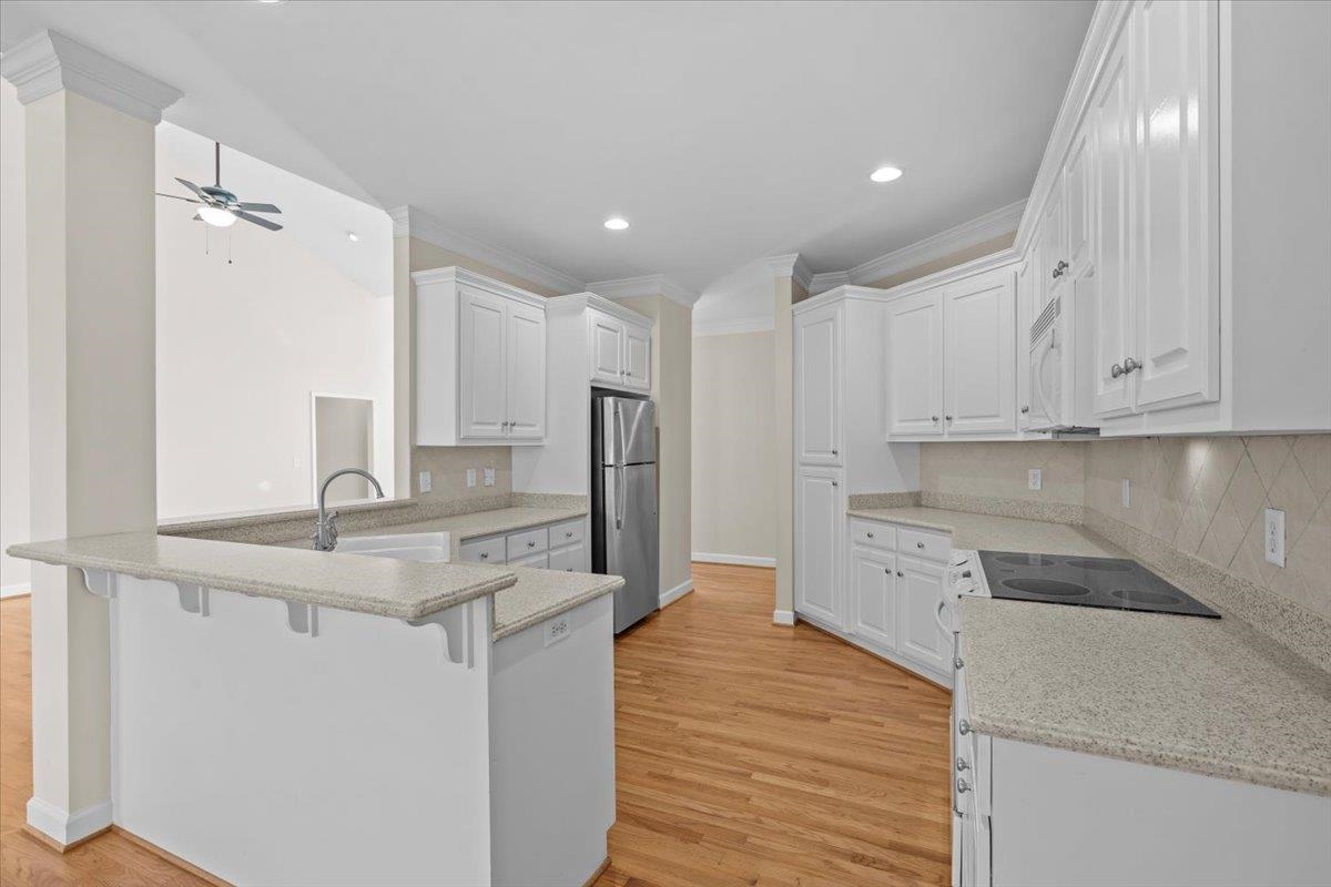 Greenville, South Carolina, 29615, United States, 4 Bedrooms Bedrooms, ,2 BathroomsBathrooms,Residential,For Sale,2006117