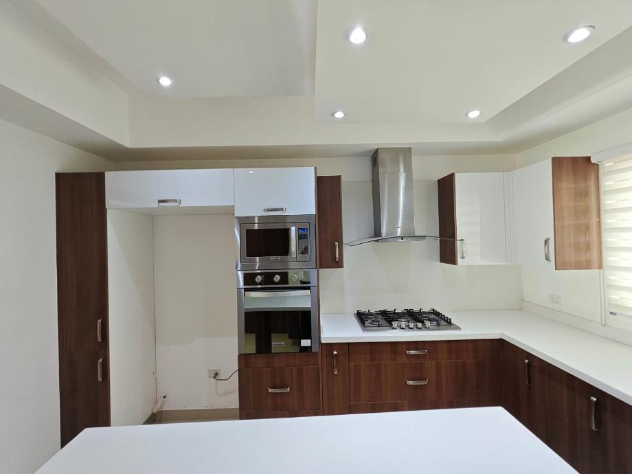 Circuito Primavera, Torreón, Coahuila de Zaragoza, 27018, Mexico, 3 Bedrooms Bedrooms, ,3 BathroomsBathrooms,Residential,For Sale,Circuito Primavera,1620692
