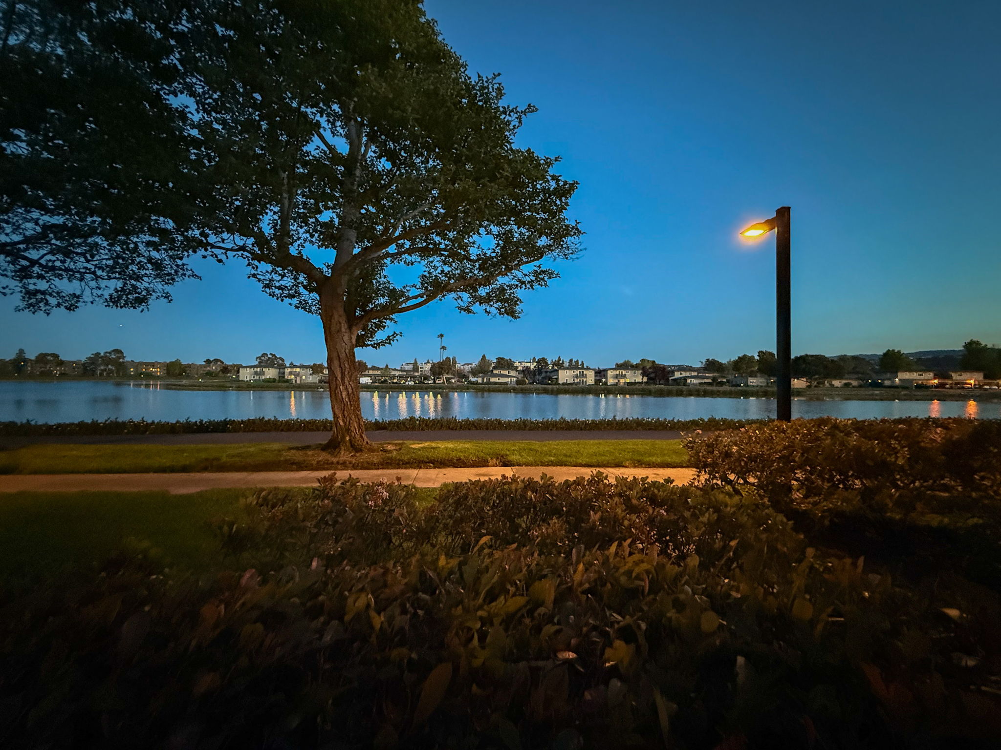  Waterfront Townhome-Style Condo - 物件實景