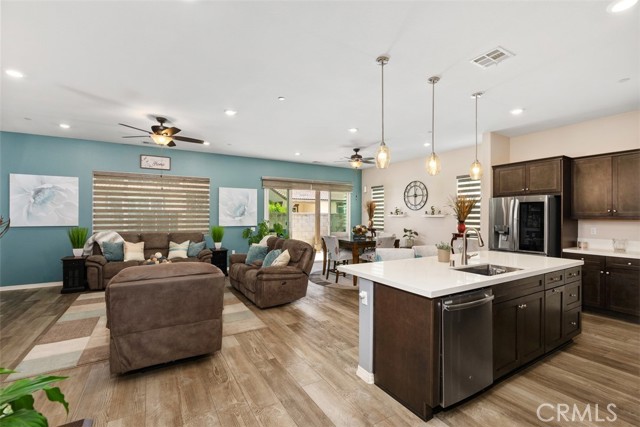 Ontario, California, 91761, United States, 2 Bedrooms Bedrooms, ,3 BathroomsBathrooms,Residential,For Sale,1977119