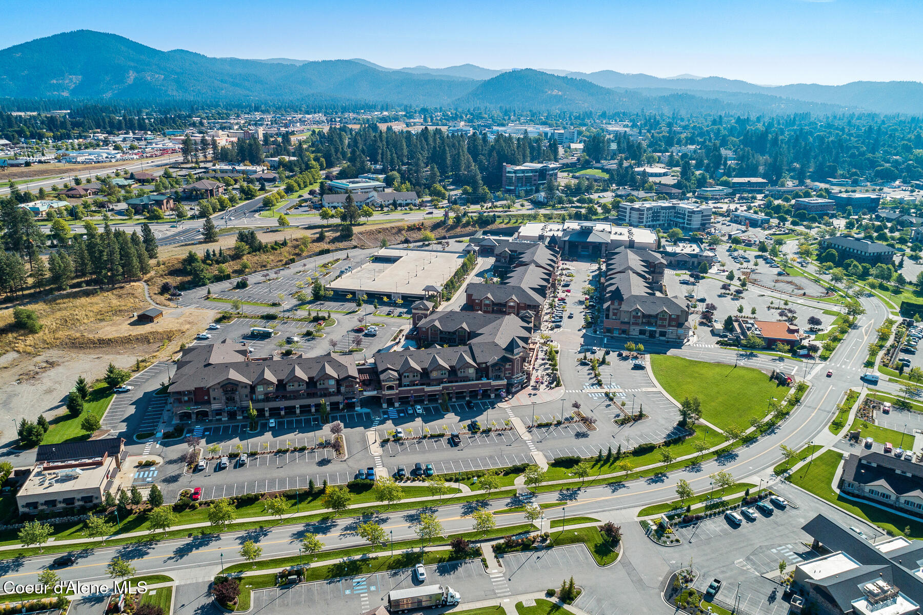 Coeur d'Alene, Idaho, 83814, United States, 2 Bedrooms Bedrooms, ,2 BathroomsBathrooms,Residential,For Sale,1974627