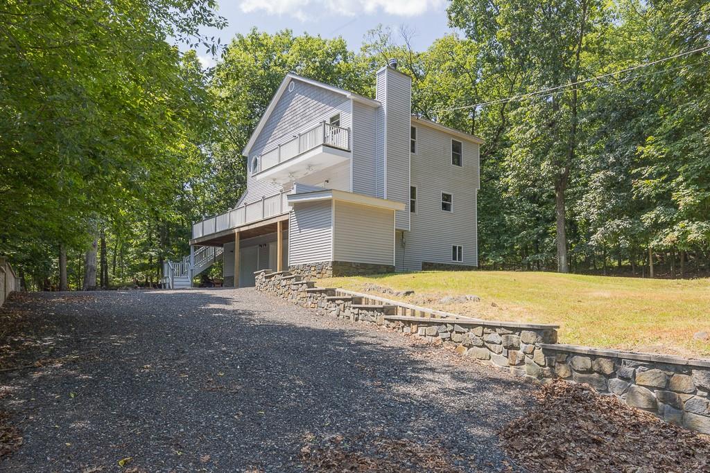 Fort Montgomery, New York, 10922, United States, 4 Bedrooms Bedrooms, ,3 BathroomsBathrooms,Residential,For Sale,1974942