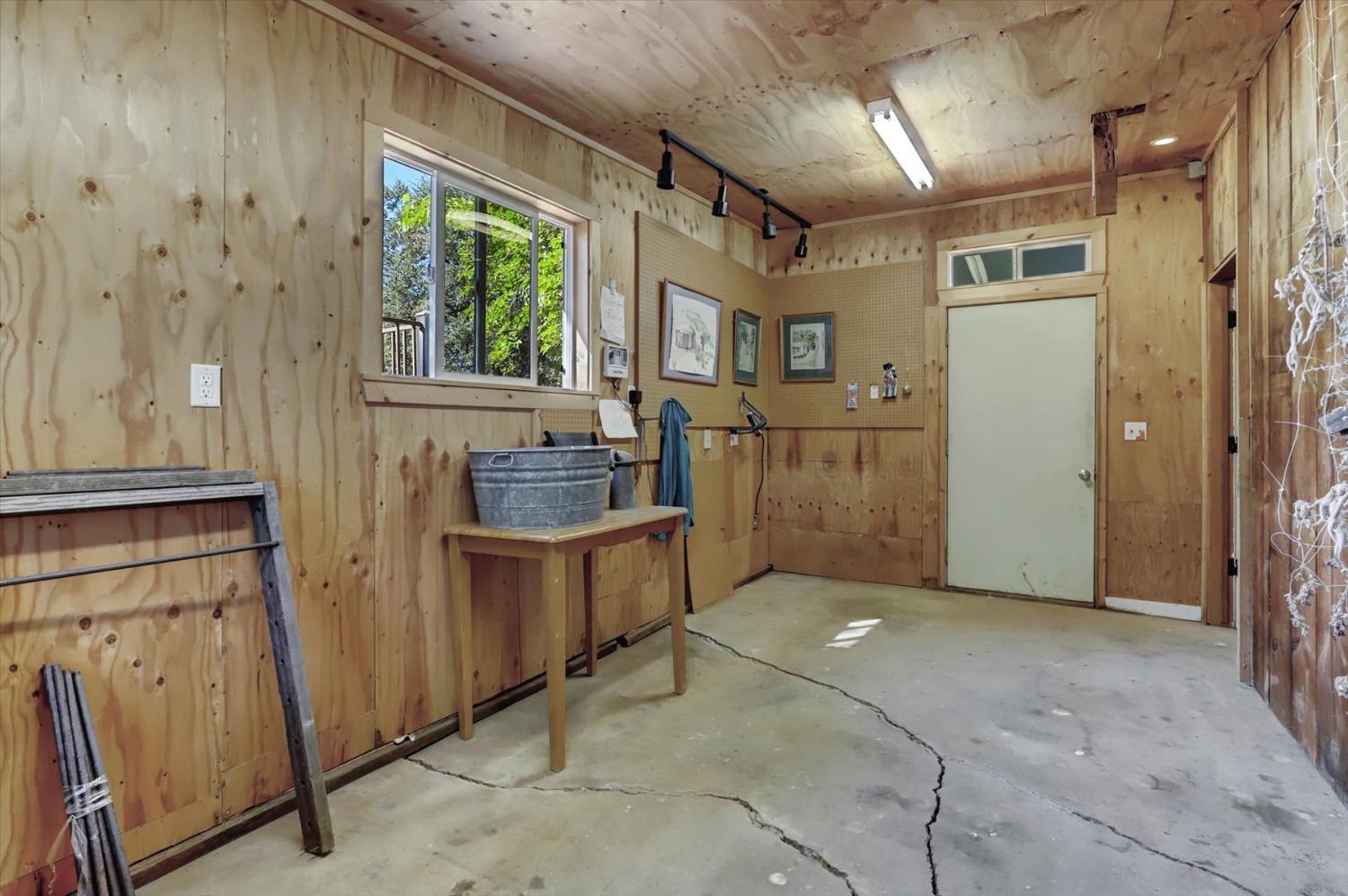 11709 Rough And Ready Road, Rough and Ready, California, 95975, United States, 2 Bedrooms Bedrooms, ,2 BathroomsBathrooms,Residential,For Sale,11709 Rough And Ready Road,1622564