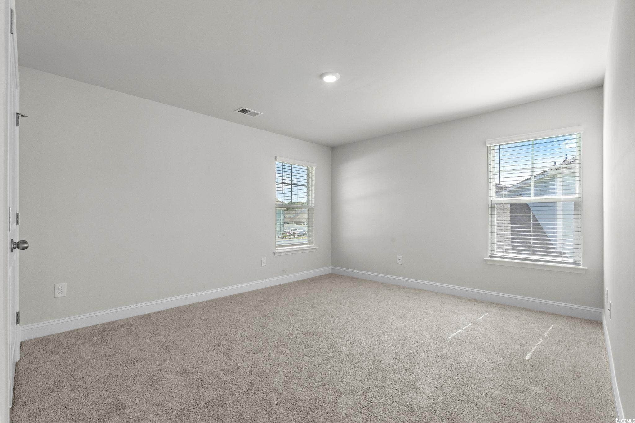 Myrtle Beach, South Carolina, 29579, United States, 5 Bedrooms Bedrooms, ,4 BathroomsBathrooms,Residential,For Sale,1960870