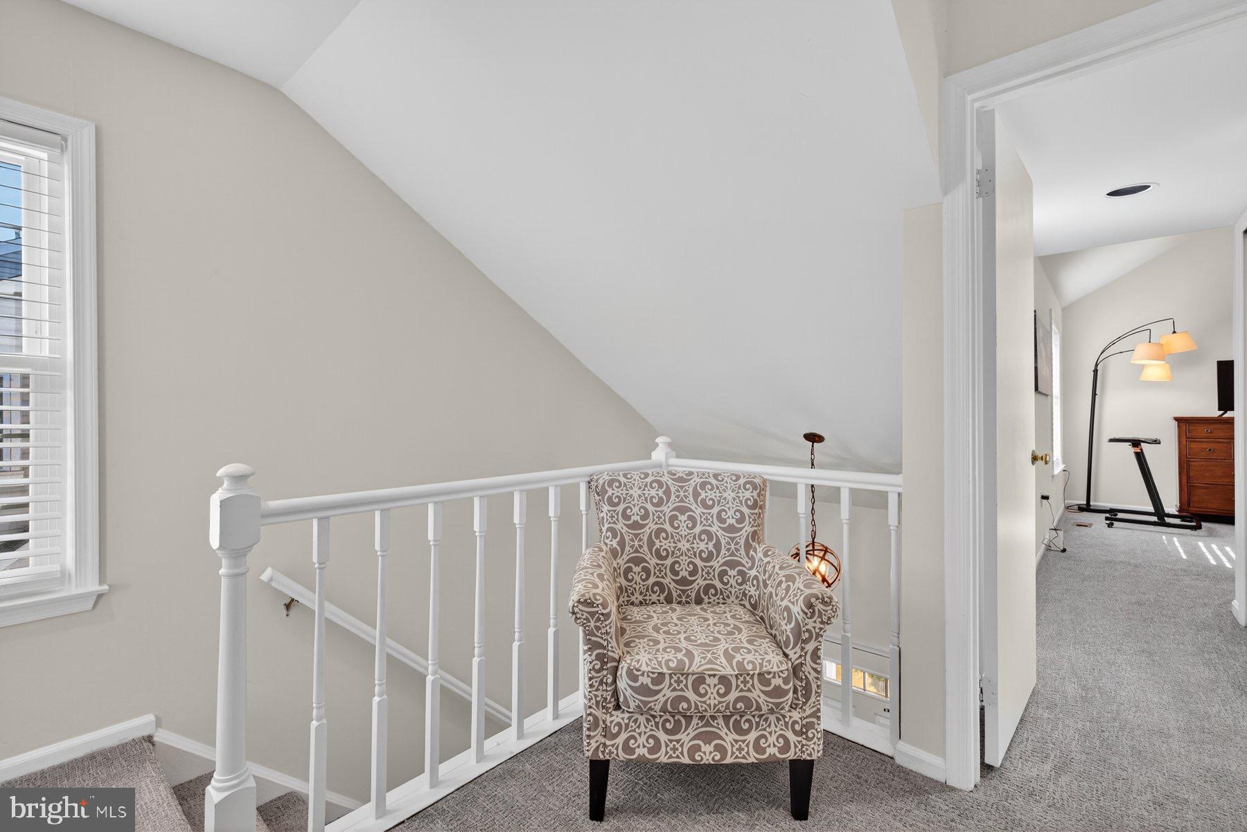 Arlington, Virginia, 22206, United States, ,Residential,For Sale,1992394