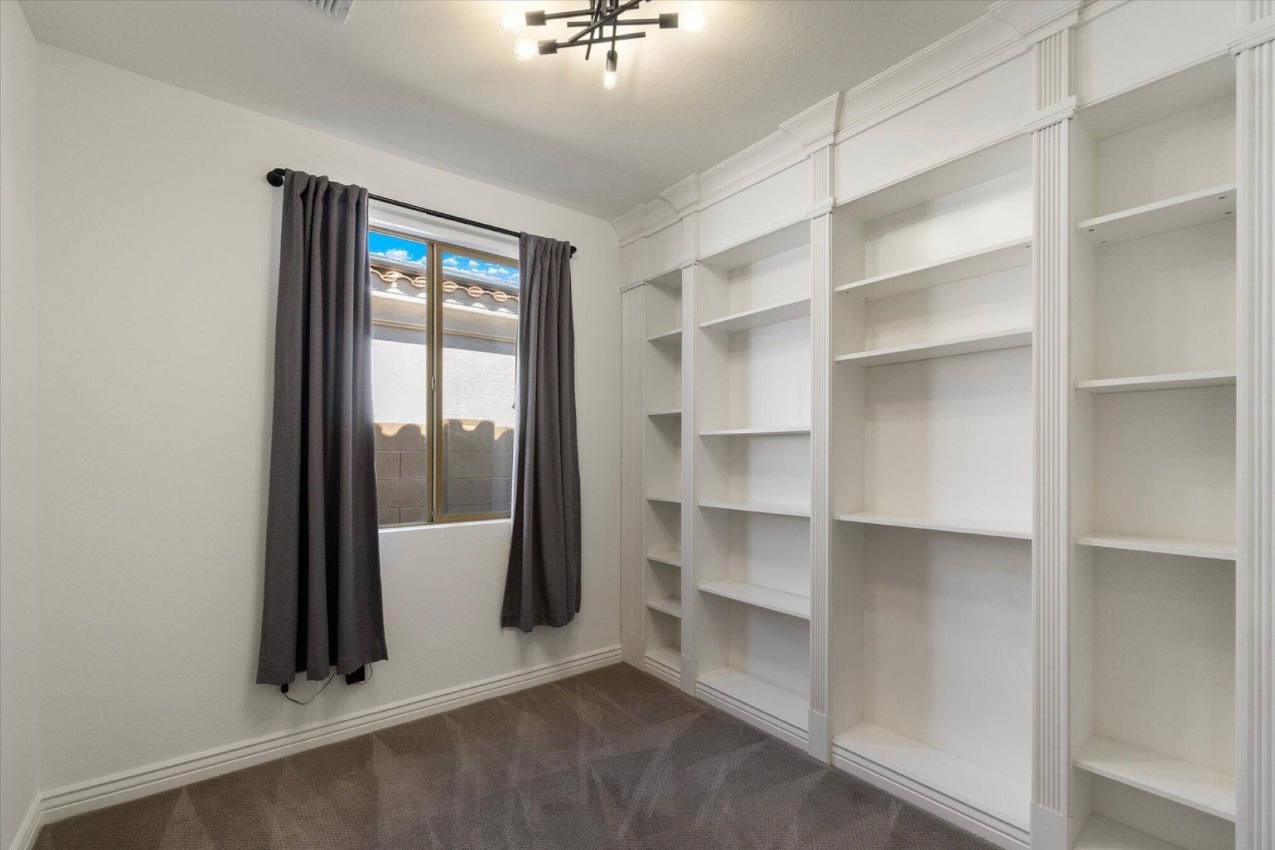  5622 S 28th Street¦Phoenix, AZ - 物件實景