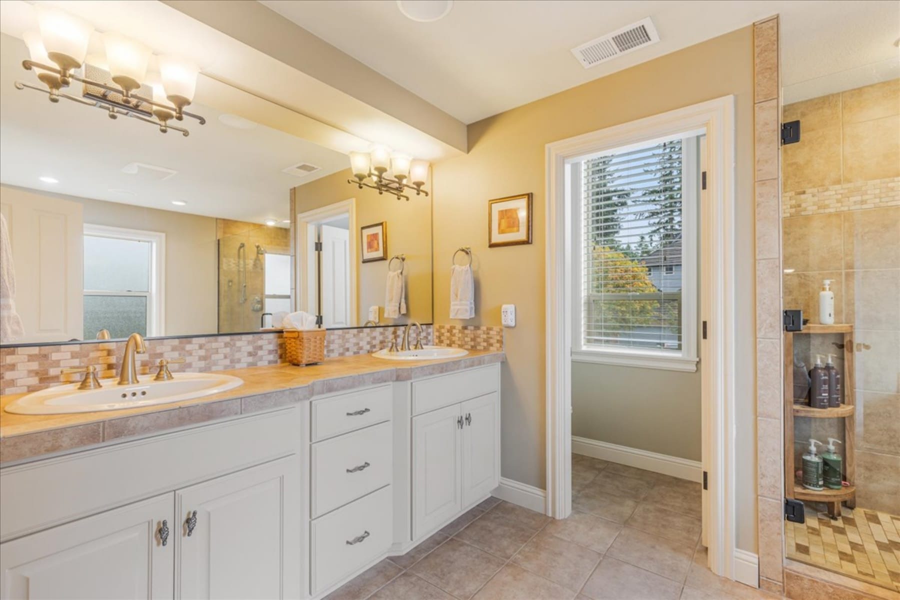  10279 SW SITKA CT Tualatin, OR 97062 - 物件實景