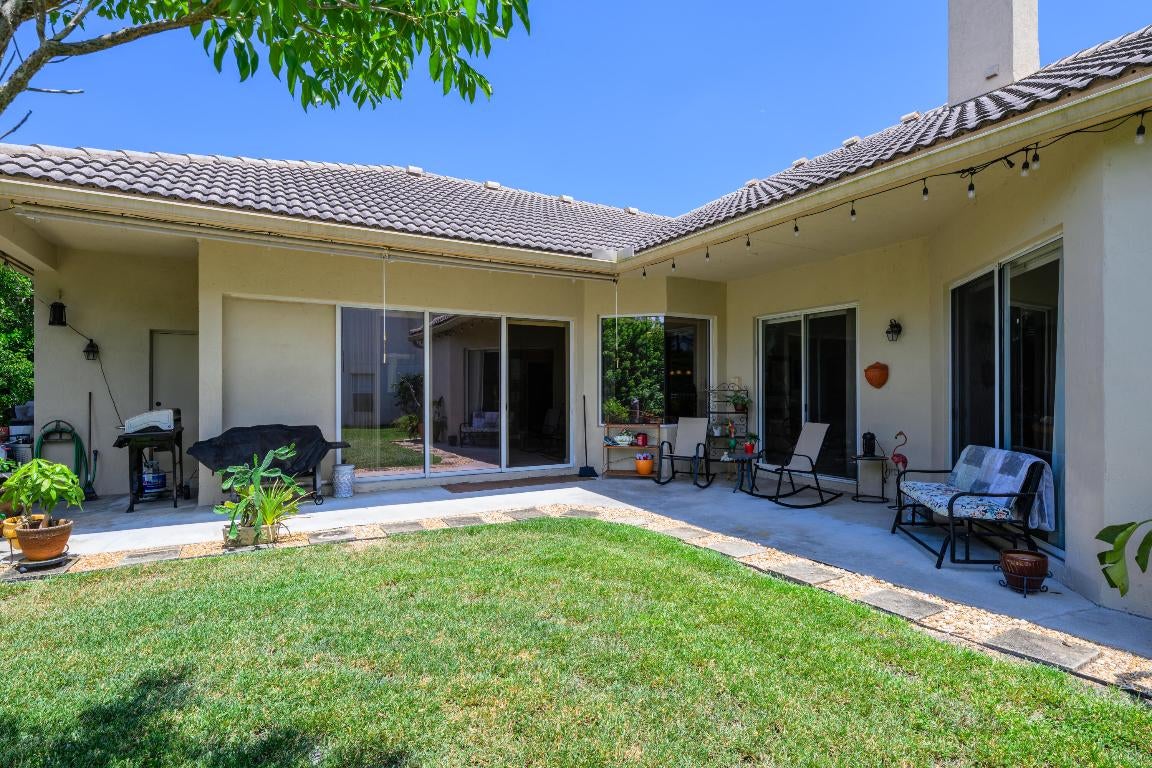 West Palm Beach, Florida, 33411, United States, 5 Bedrooms Bedrooms, ,3 BathroomsBathrooms,Residential,For Sale,1984216