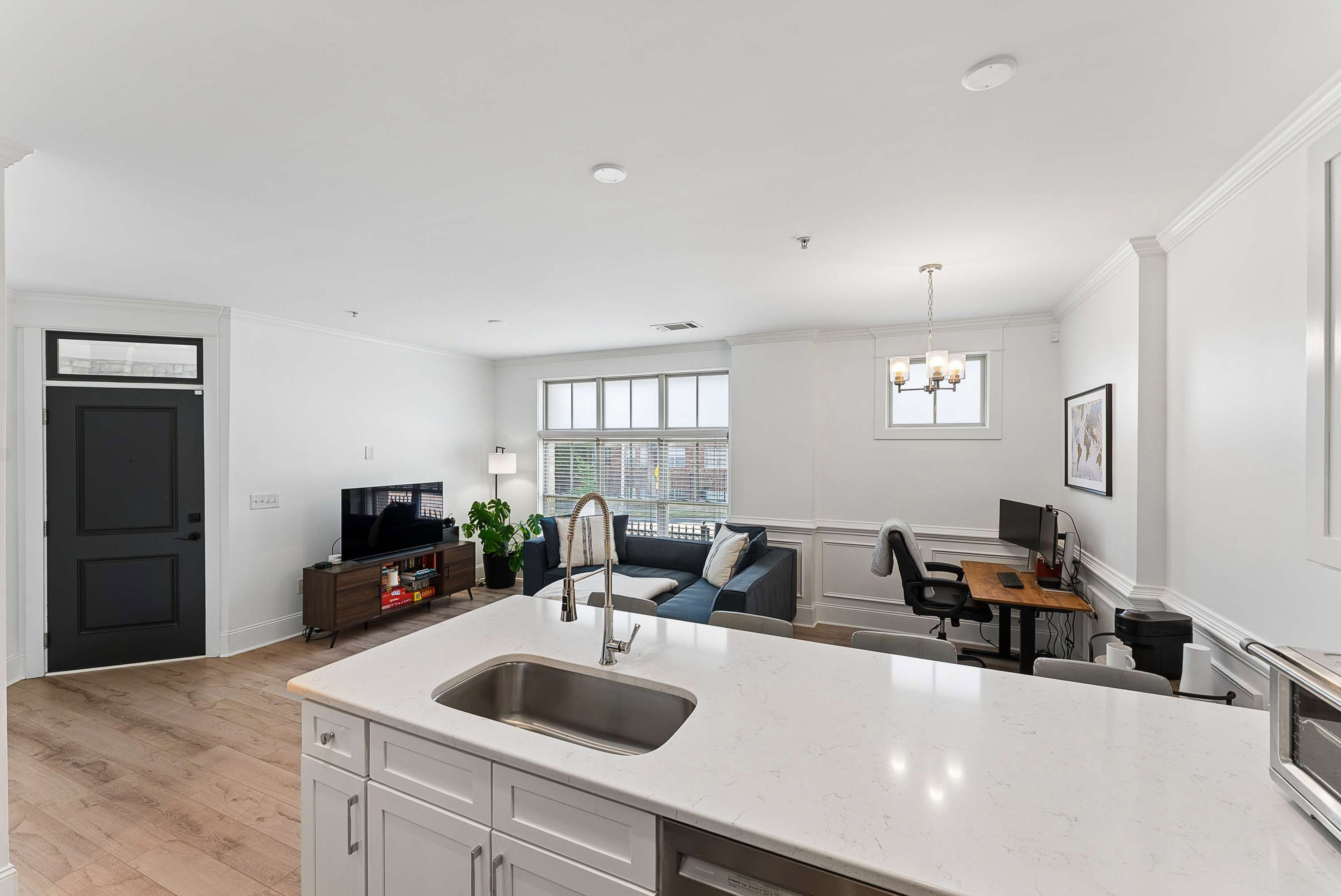  Exceptional Corner Residence in the Vibrant Heart of Midtown - 物件實景