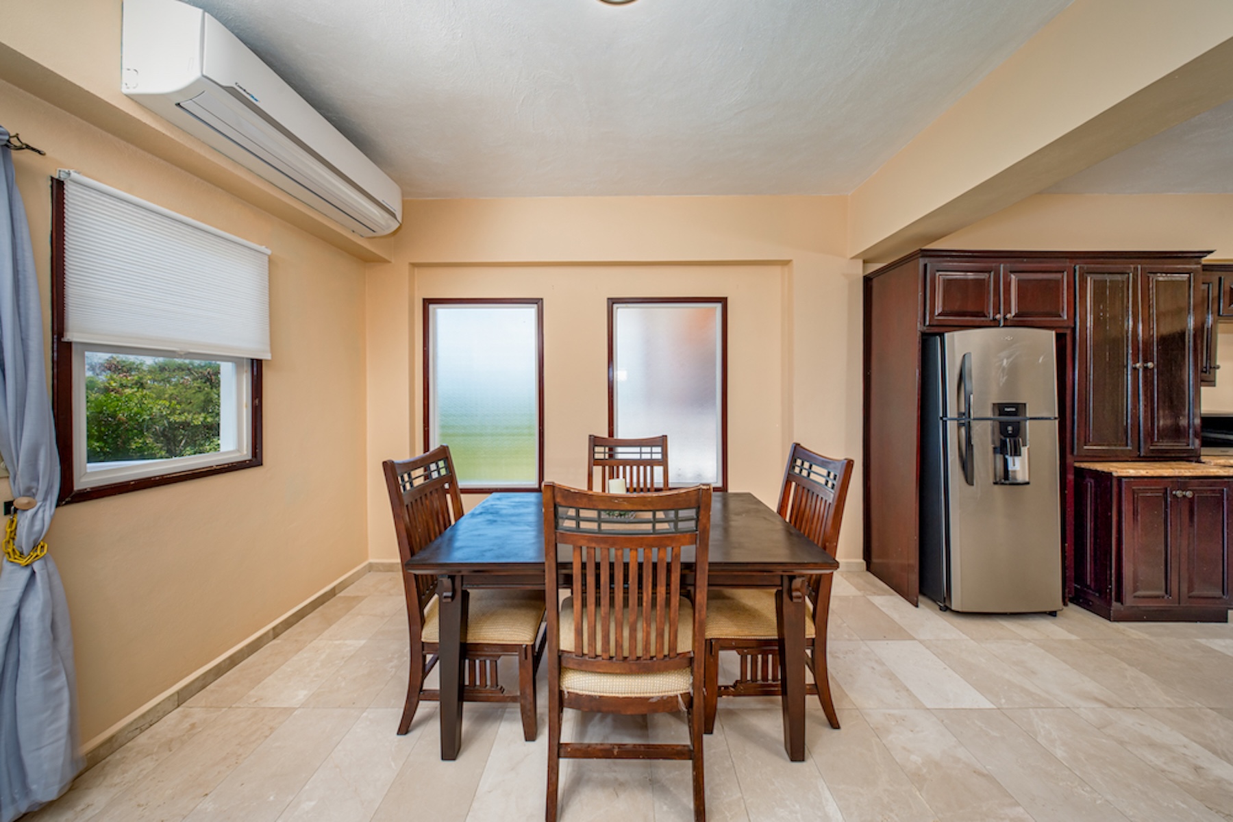  Move-in-Ready 2B Condo with Stunning Ocean Views, Brick Bay - 物件實景