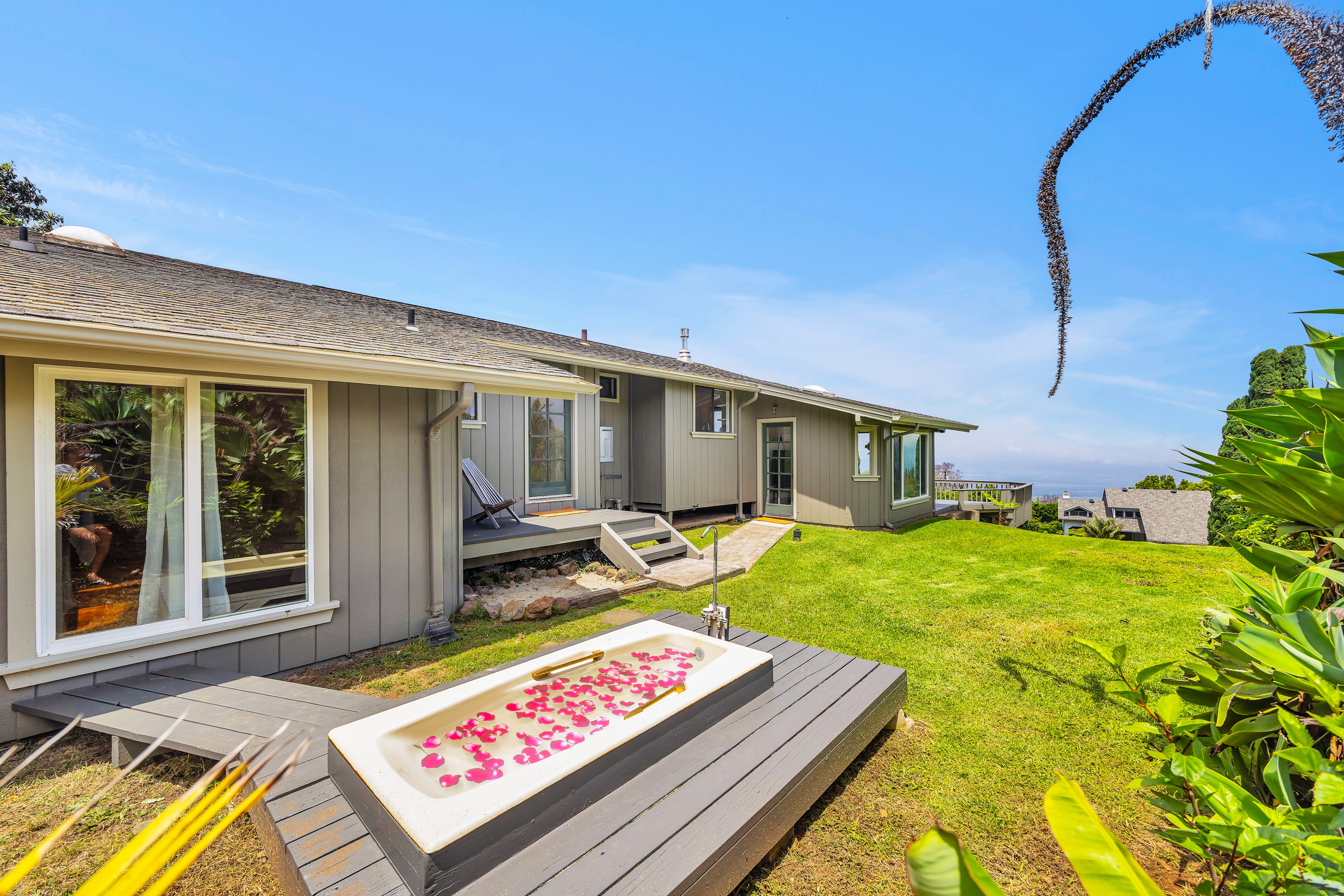  Kula Legacy Property with Bi-Coastal Views, Detached Cottage + CPR Potential - 物件實景