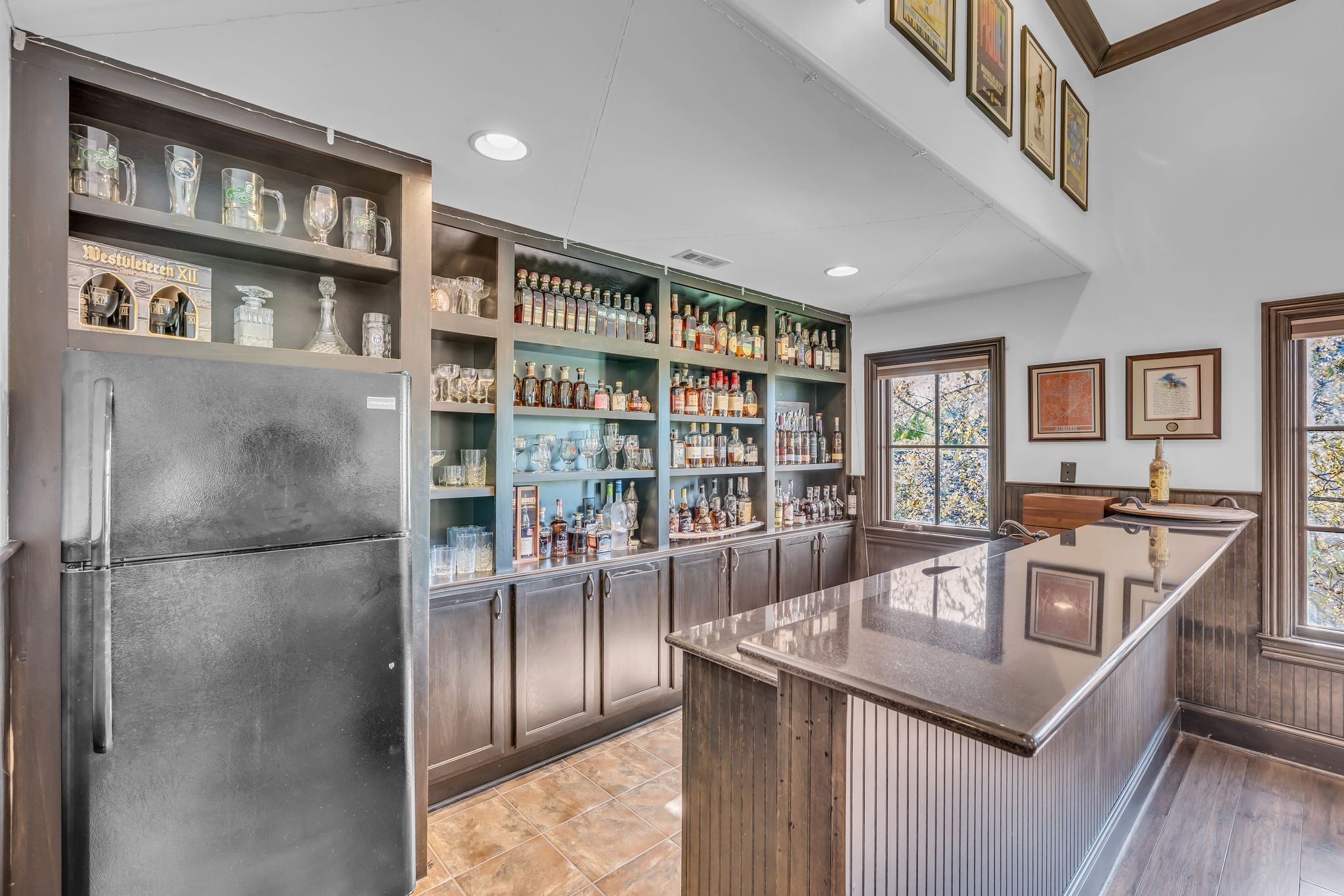 Brentwood, Tennessee, 37027, United States, 5 Bedrooms Bedrooms, ,7 BathroomsBathrooms,Residential,For Sale,2002068