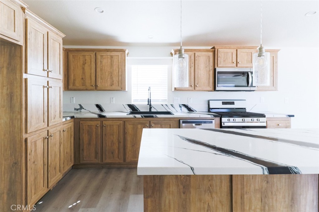 Temecula, California, 92591, United States, 3 Bedrooms Bedrooms, ,2 BathroomsBathrooms,Residential,For Sale,2028585