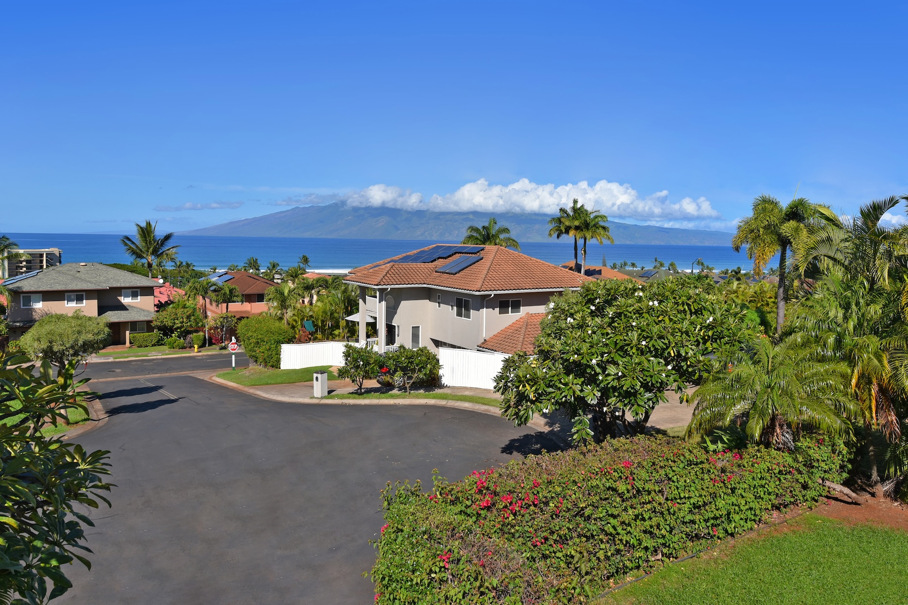  Fantastic ocean and island views from spacious two-story home - 物件實景