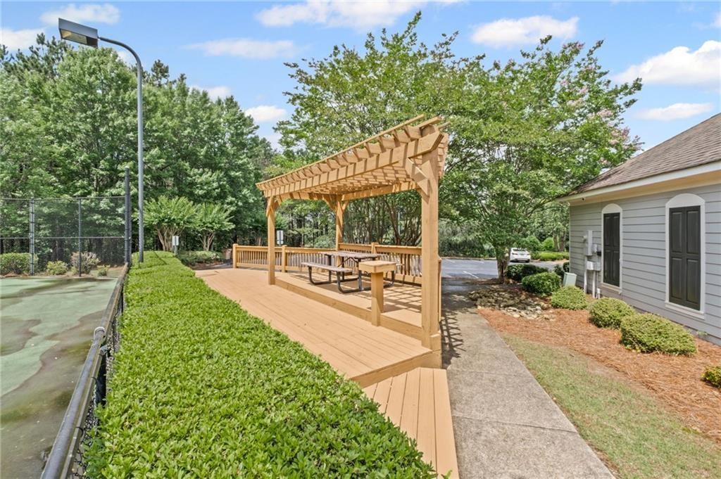 Woodstock, Georgia, 30188, United States, 6 Bedrooms Bedrooms, ,5 BathroomsBathrooms,Residential,For Sale,2009227