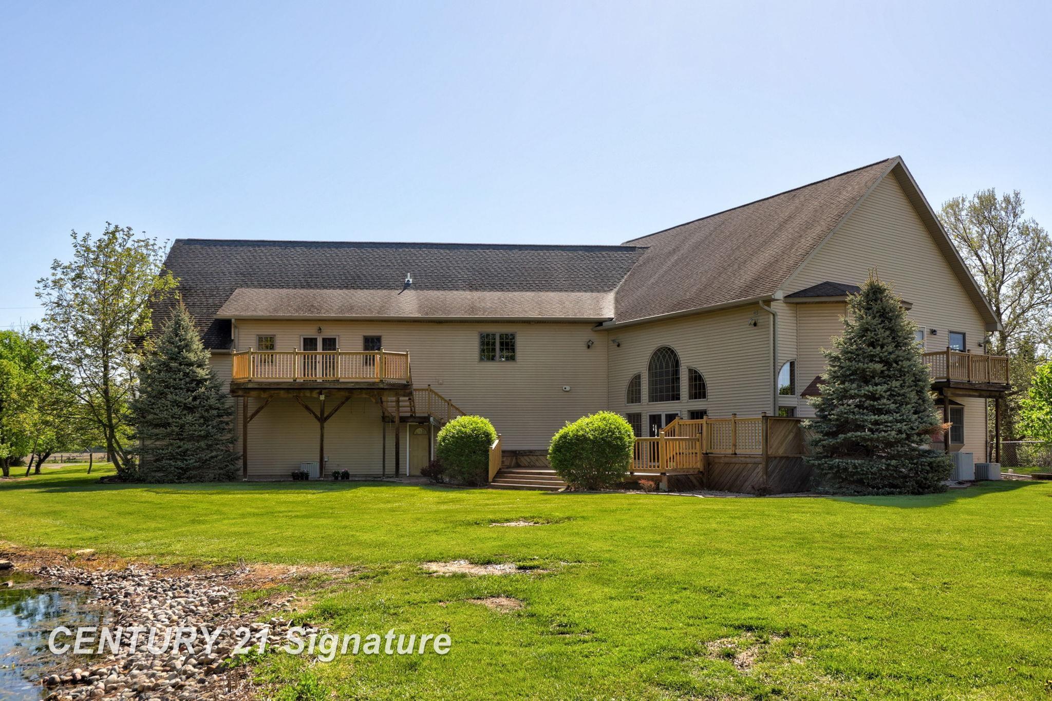 Hemlock, Michigan, 48626, United States, 6 Bedrooms Bedrooms, ,5 BathroomsBathrooms,Residential,For Sale,1984080