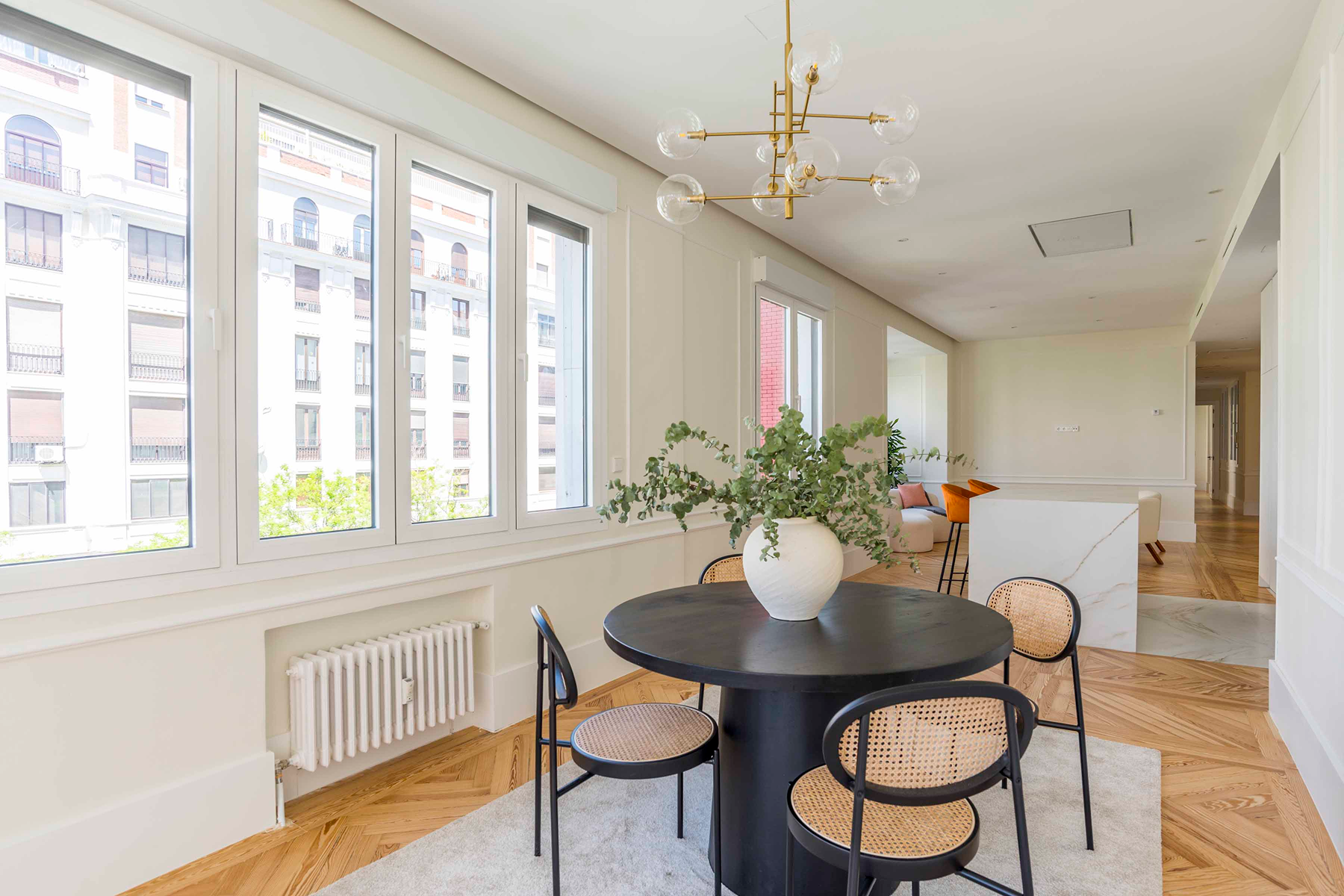  Renovated 3-bedroom flat in the heart of Barrio de Salamanca - 物件實景