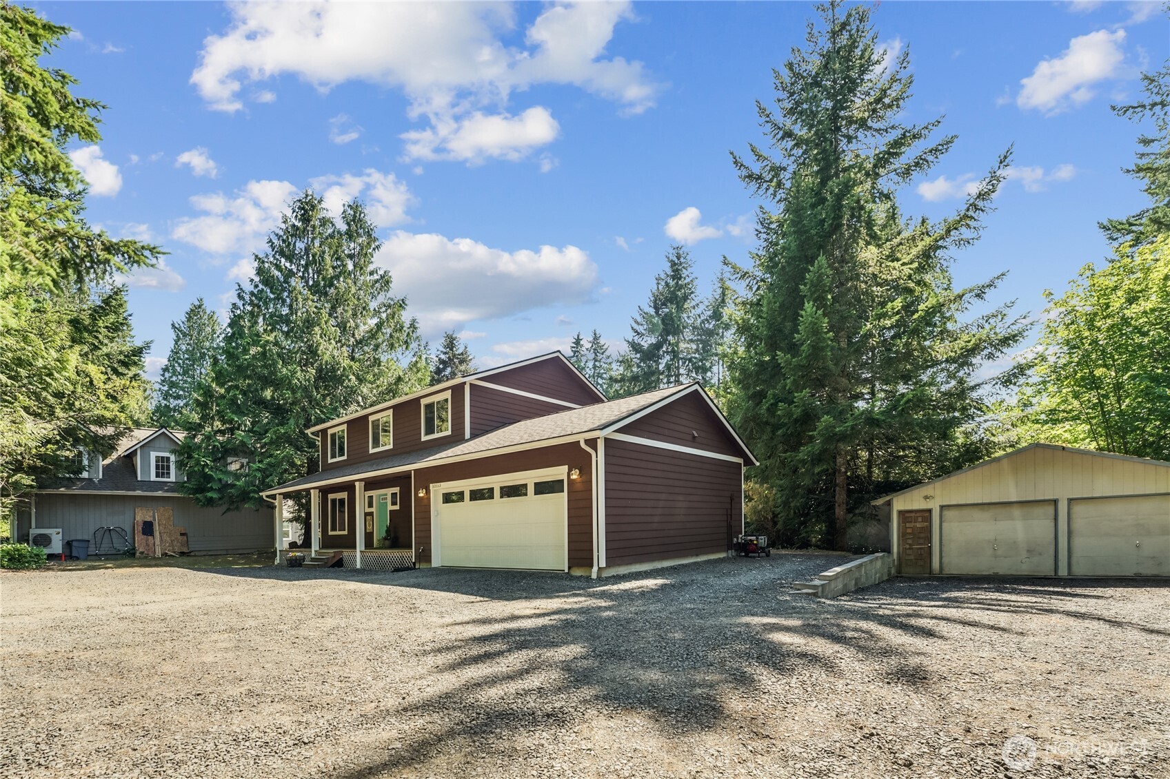 Seabeck, Washington, 98380, United States, 4 Bedrooms Bedrooms, ,3 BathroomsBathrooms,Residential,For Sale,1907301