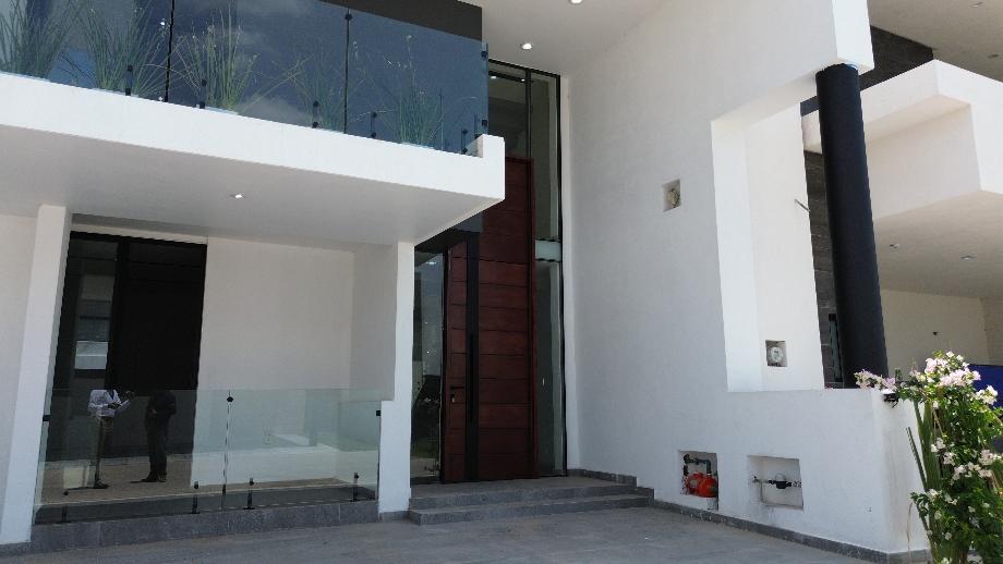 Aguascalientes, Aguascalientes, 20126, Mexico, 3 Bedrooms Bedrooms, ,4 BathroomsBathrooms,Residential,For Sale,1918342