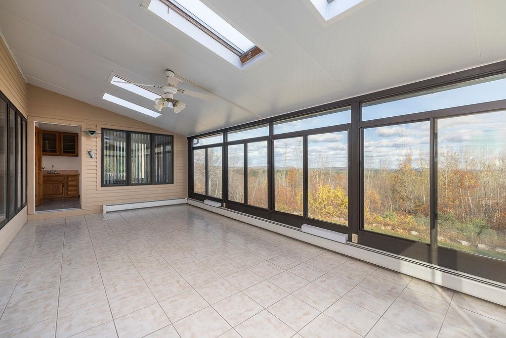 Bow, New Hampshire, 03304, United States, 4 Bedrooms Bedrooms, ,6 BathroomsBathrooms,Residential,For Sale,1989692