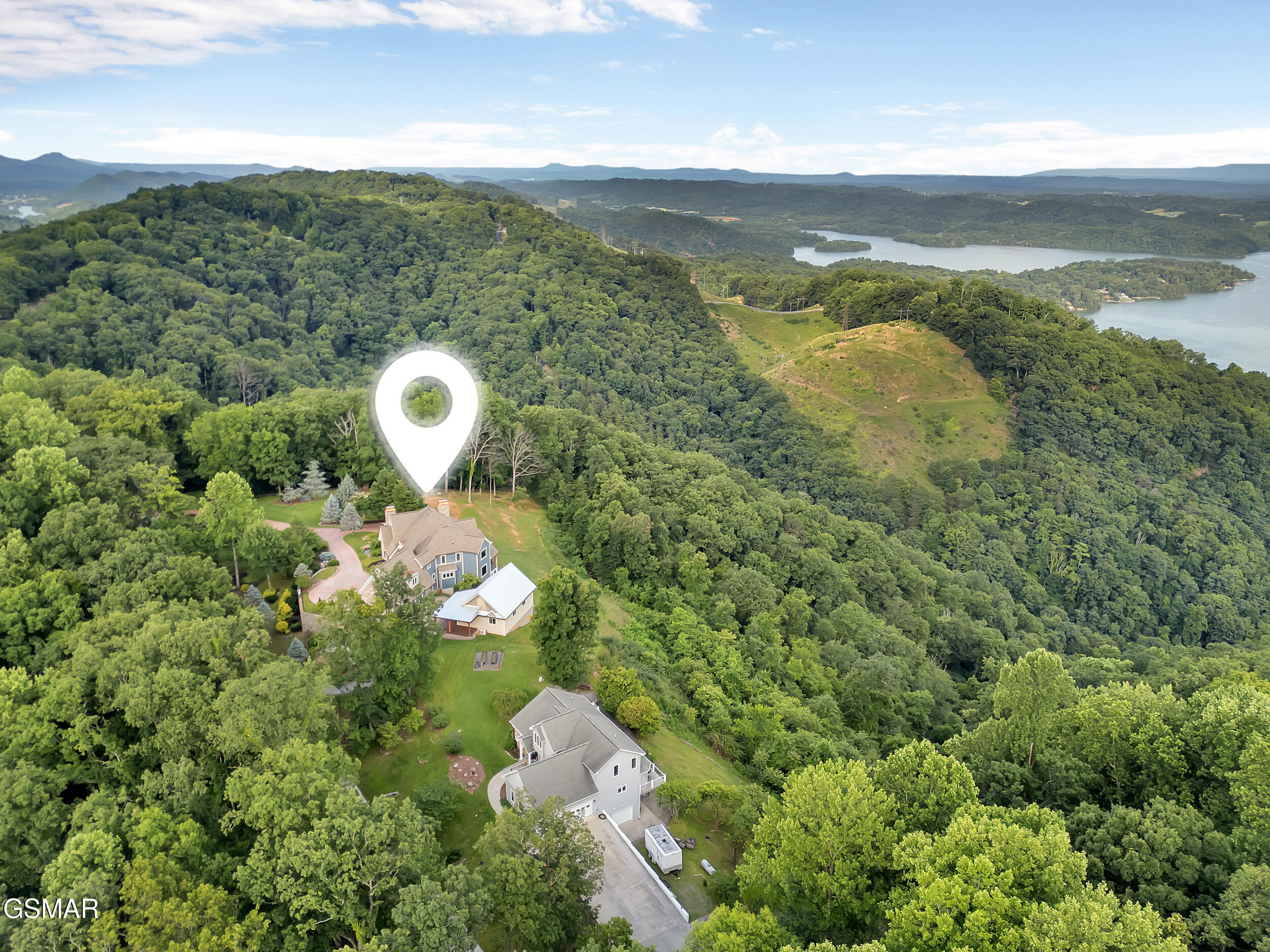 Mooresburg, Tennessee, 37811, United States, 3 Bedrooms Bedrooms, ,5 BathroomsBathrooms,Residential,For Sale,1974875