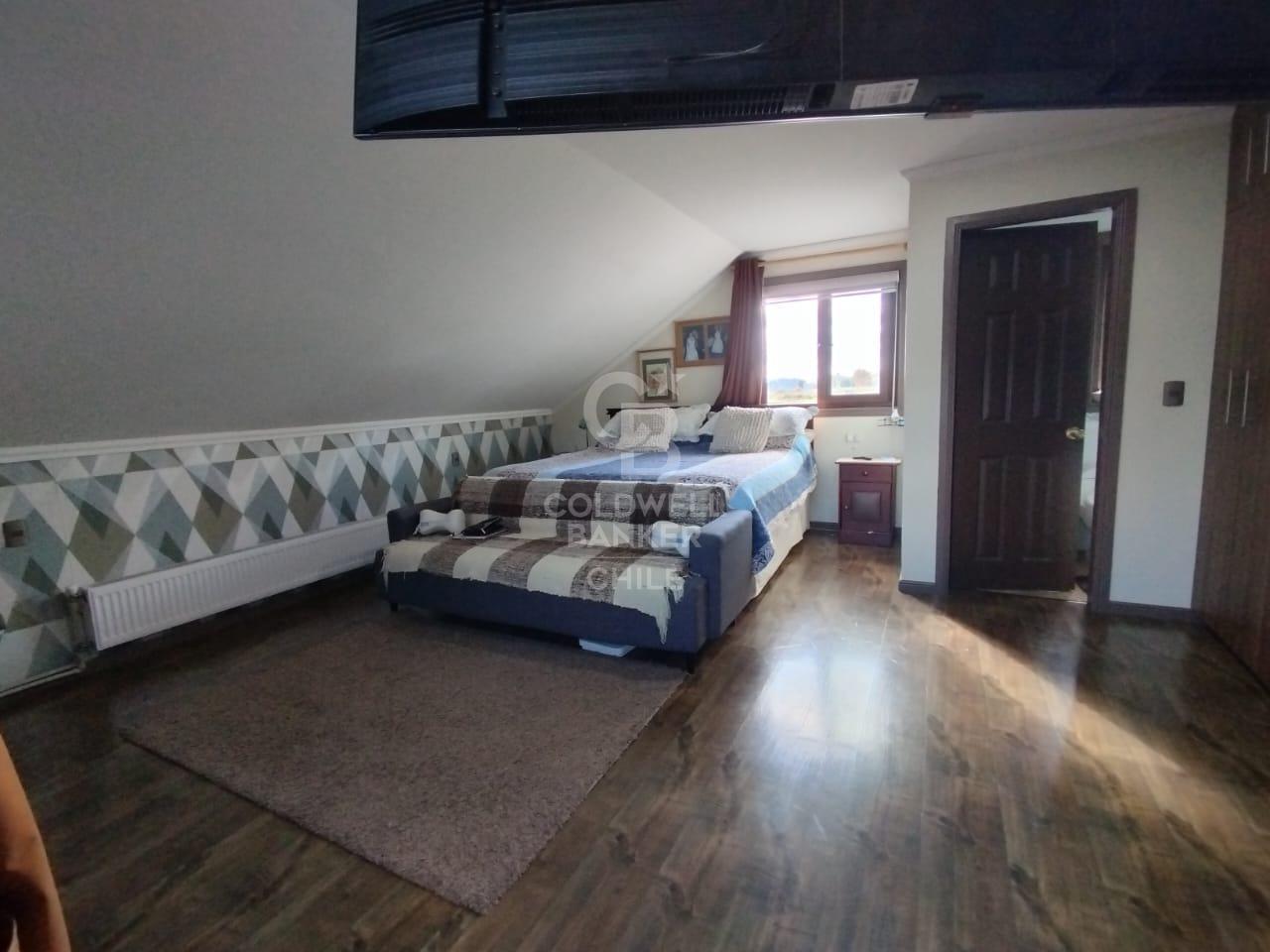 Osorno, Chile, 6 Bedrooms Bedrooms, ,4 BathroomsBathrooms,Residential,For Sale,1913359