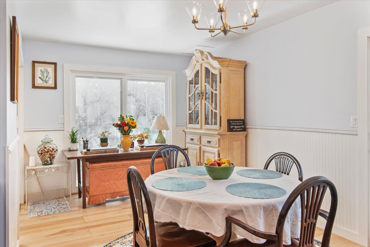 Lompoc, California, 93436, United States, 4 Bedrooms Bedrooms, ,1 BathroomBathrooms,Residential,For Sale,2002013