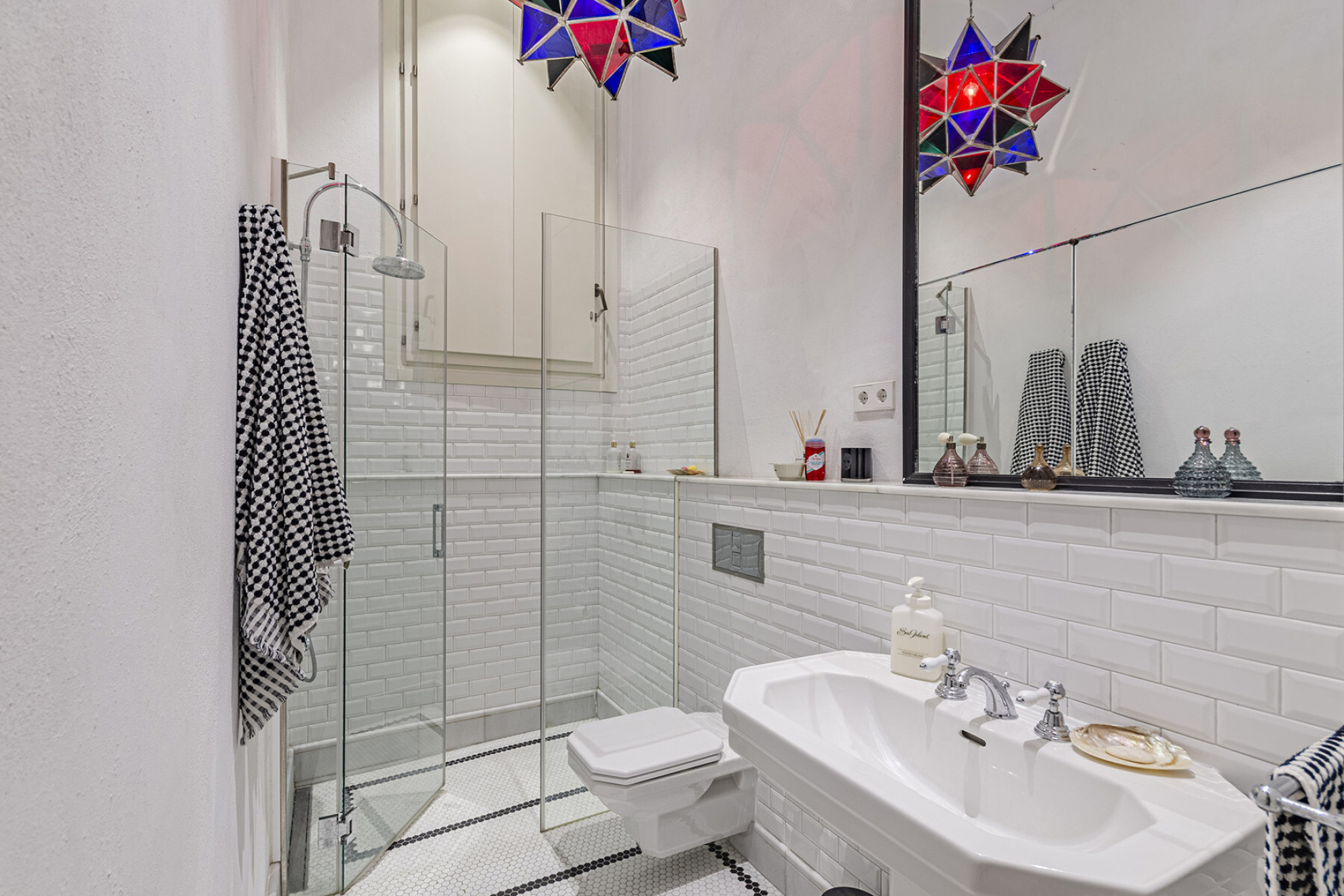  Renovated apartment with historical character in the Barri Gòtic - 物件實景