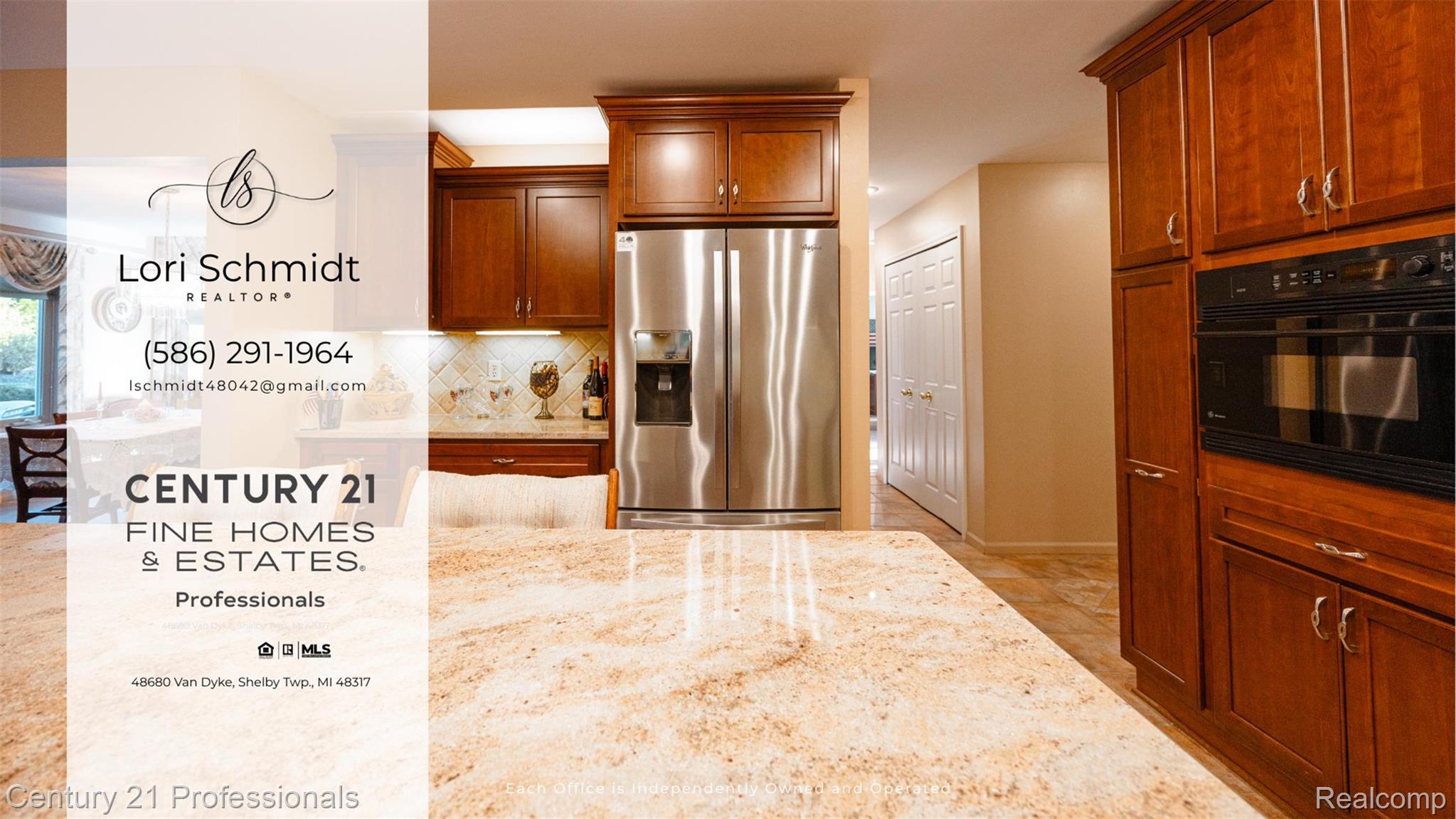 RochesterHills, Michigan, 48309, United States, 4 Bedrooms Bedrooms, ,4 BathroomsBathrooms,Residential,For Sale,1980404