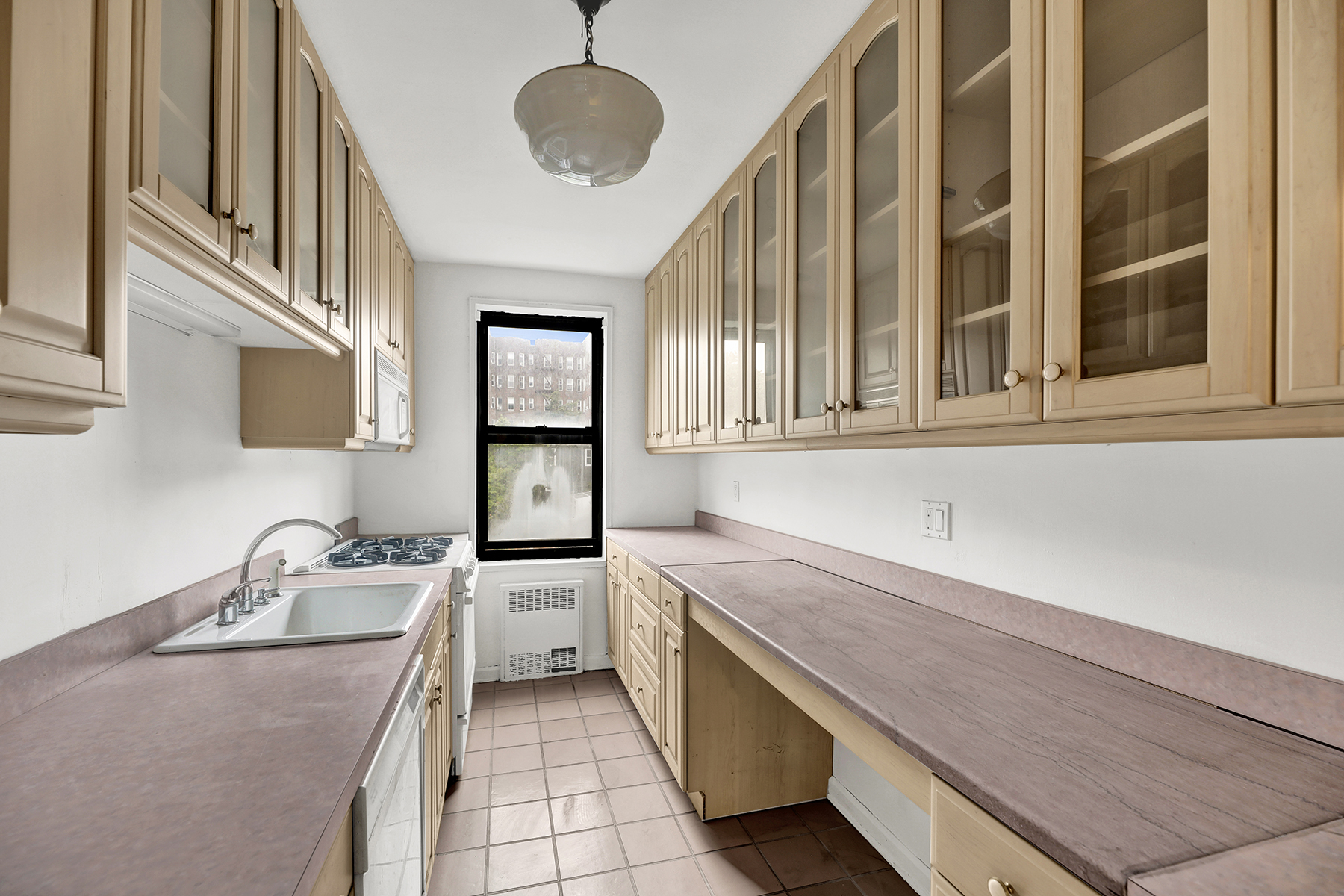 Brooklyn, New York, 11218, United States, 2 Bedrooms Bedrooms, ,1 BathroomBathrooms,Residential,For Sale,1836428