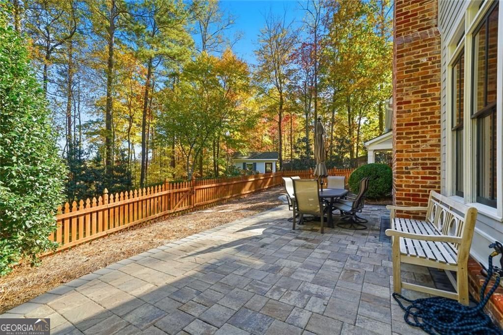 Kennesaw, Georgia, 30152, United States, 5 Bedrooms Bedrooms, ,3 BathroomsBathrooms,Residential,For Sale,1988783