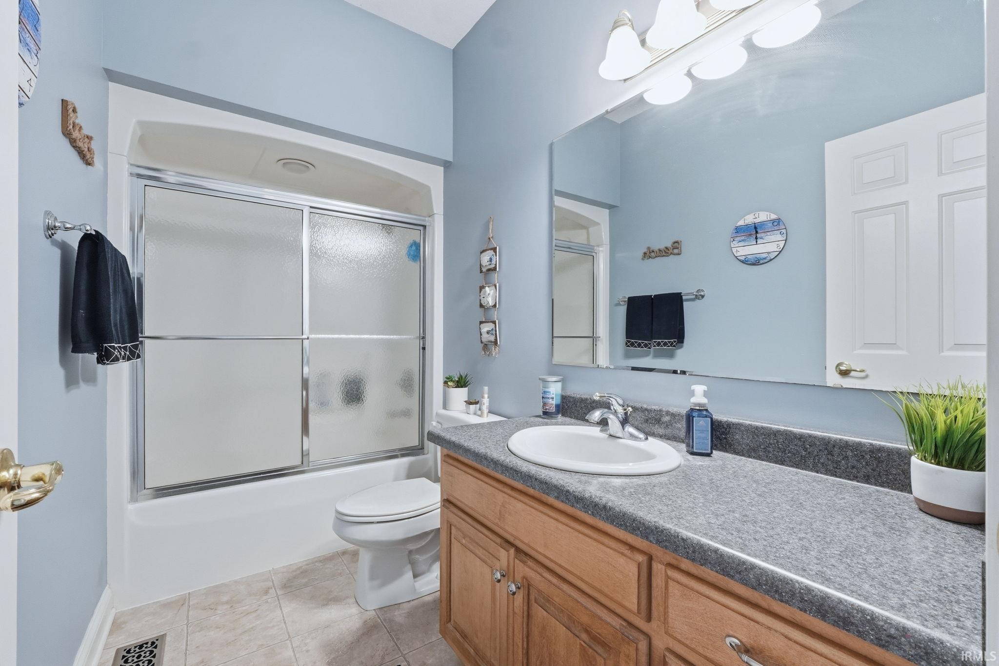 Woodburn, Indiana, 46797, United States, 3 Bedrooms Bedrooms, ,4 BathroomsBathrooms,Residential,For Sale,1987372